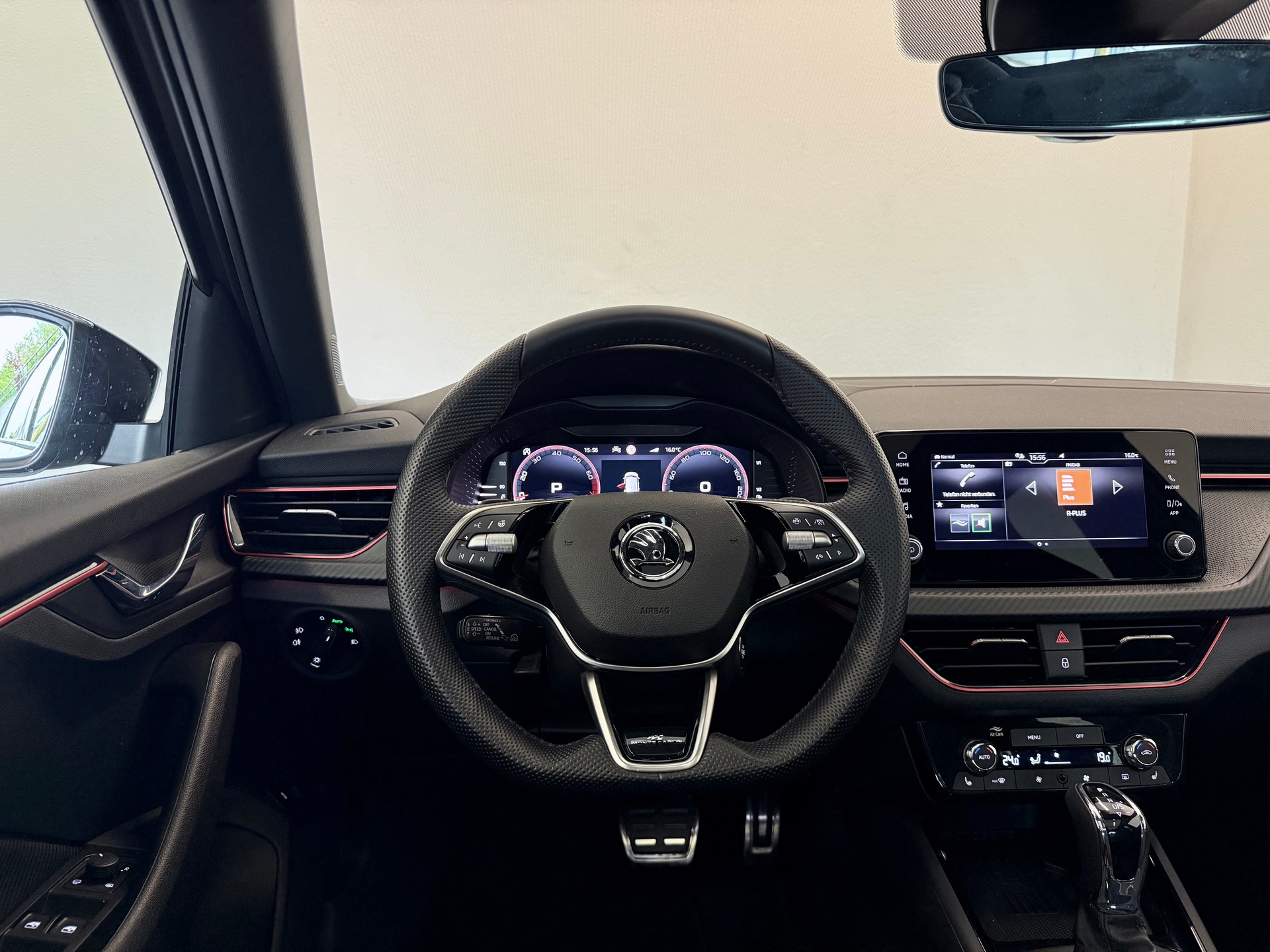 SKODA Scala 1.0 TSI Monte Carlo DSG-image-13