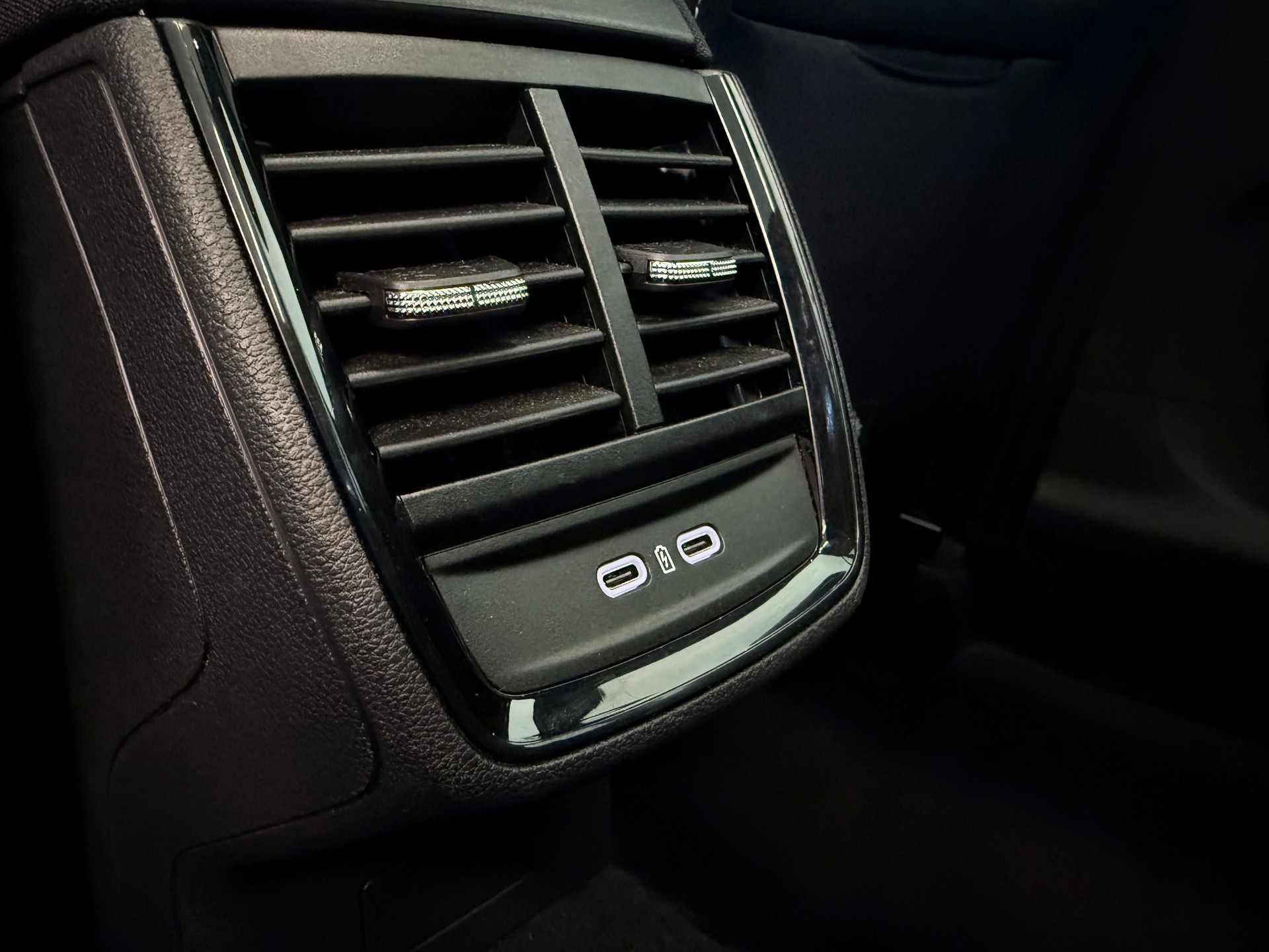 SKODA Scala 1.0 TSI Monte Carlo DSG-image-23
