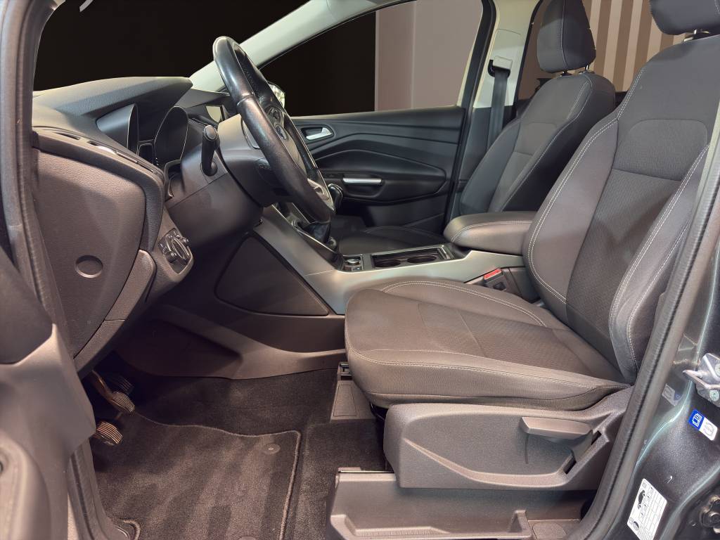 FORD Kuga 2.0 TDCi Business 4WD-image-5
