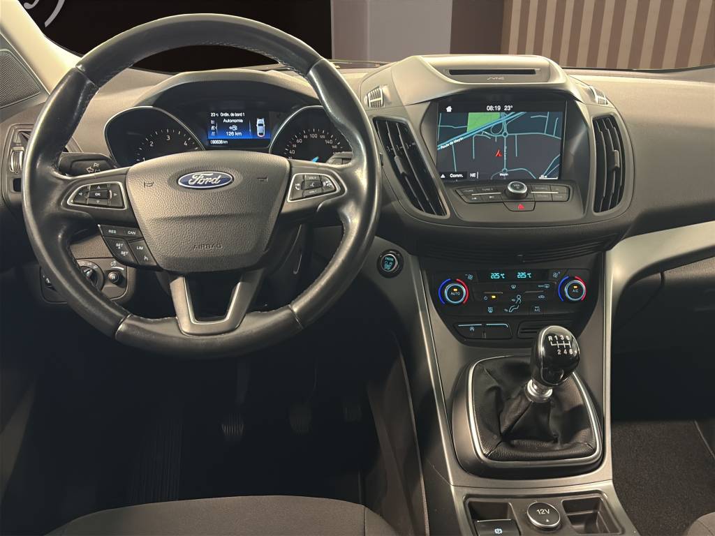 FORD Kuga 2.0 TDCi Business 4WD-image-4