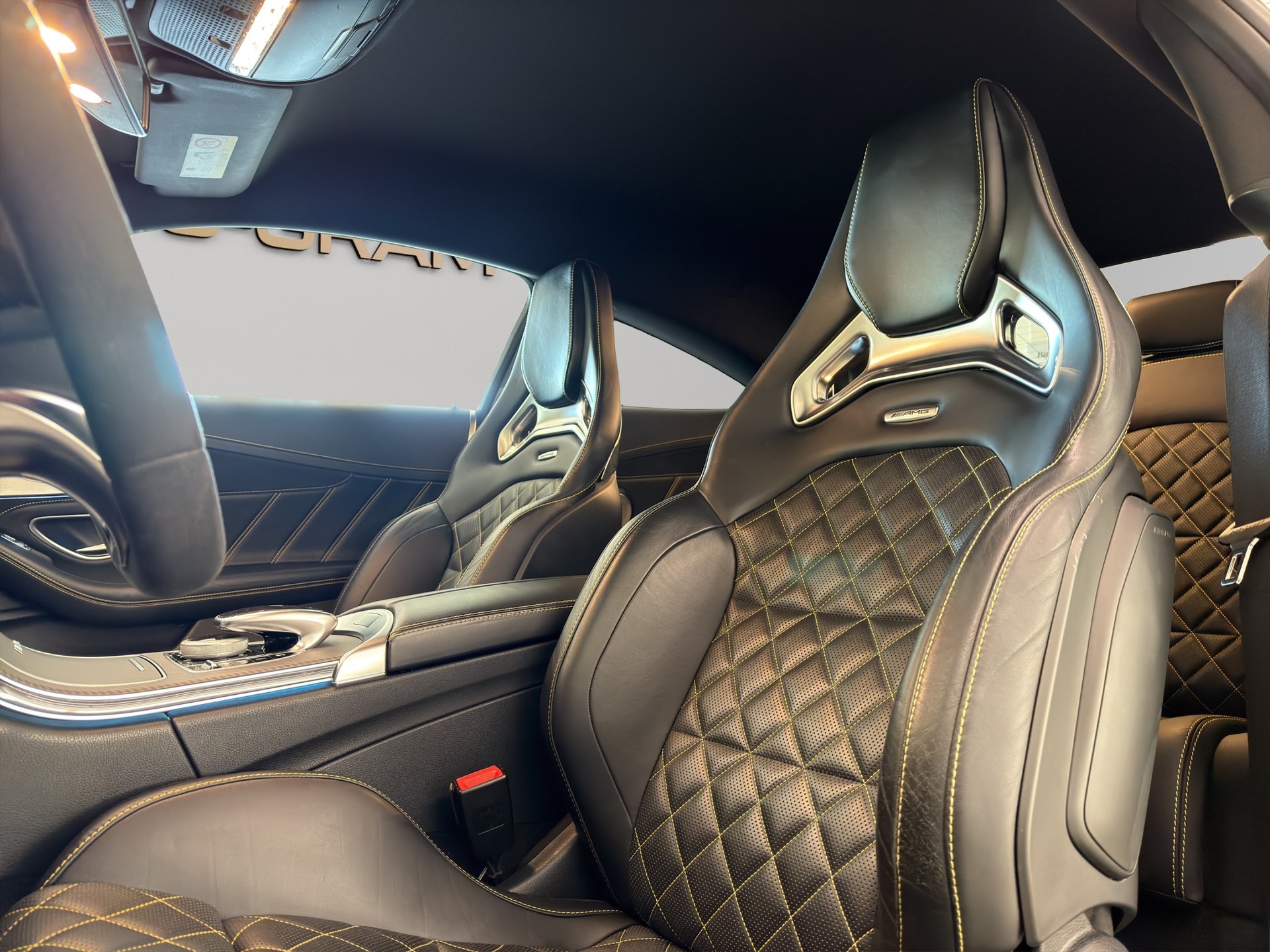 MERCEDES-BENZ C 63 S AMG Edition 1 Speedshift-image-12
