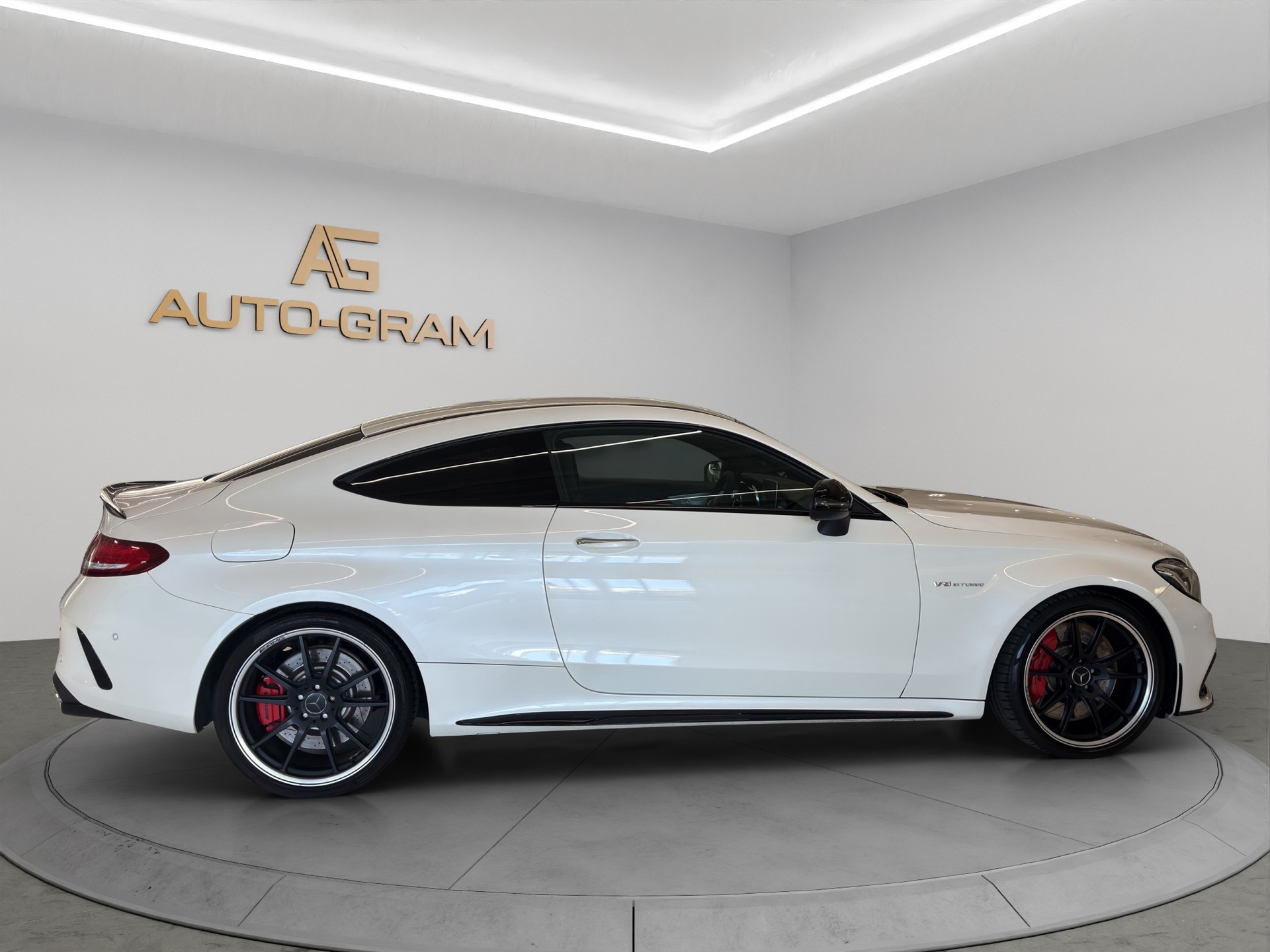 MERCEDES-BENZ C 63 S AMG Edition 1 Speedshift-image-5
