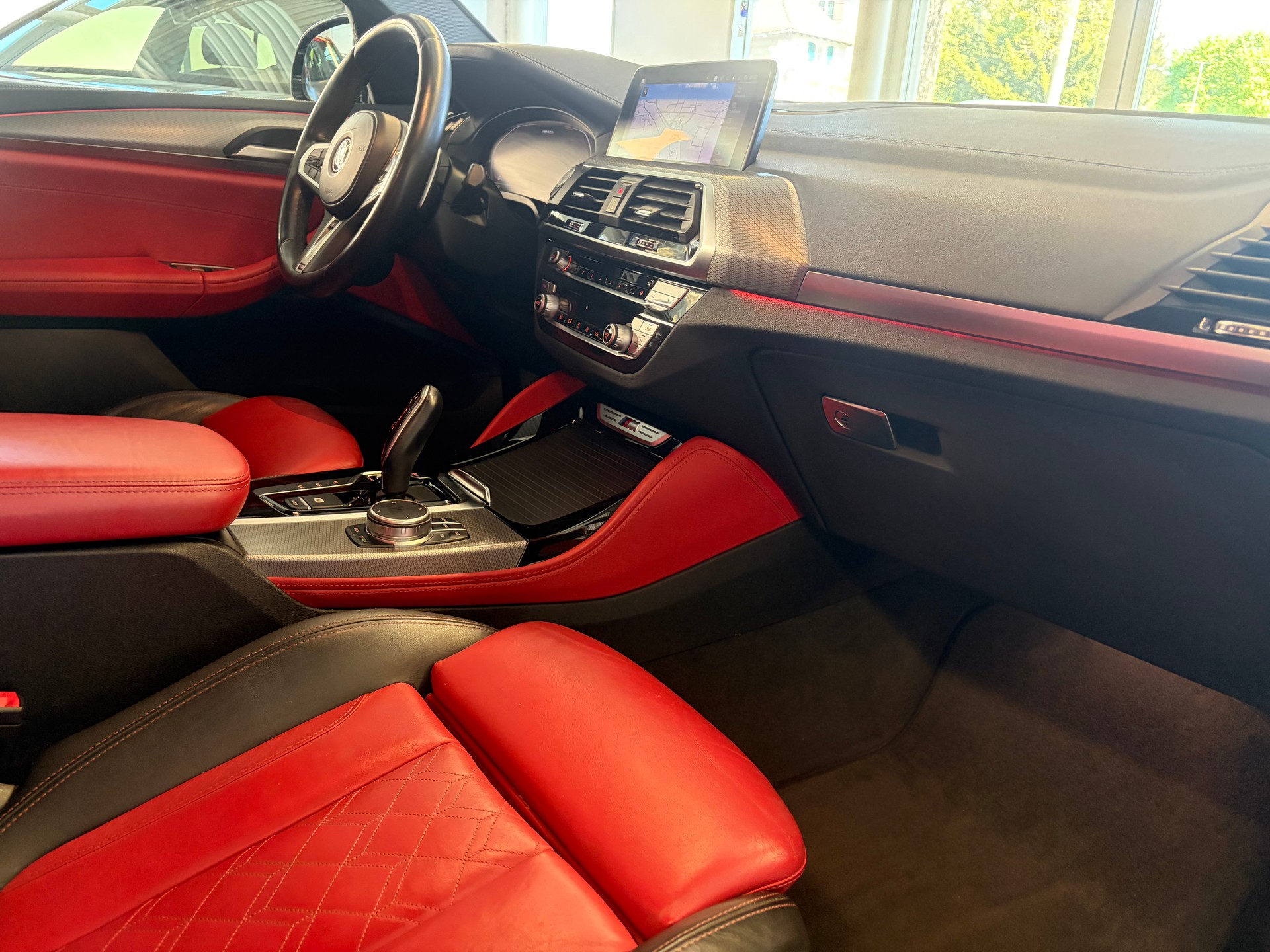 BMW X4 M40i Steptronic | CH Swiss | Individual Leder Fiona Rot-Schwarz | LED | Memory | DRIVING ASSISTANT |-image-28