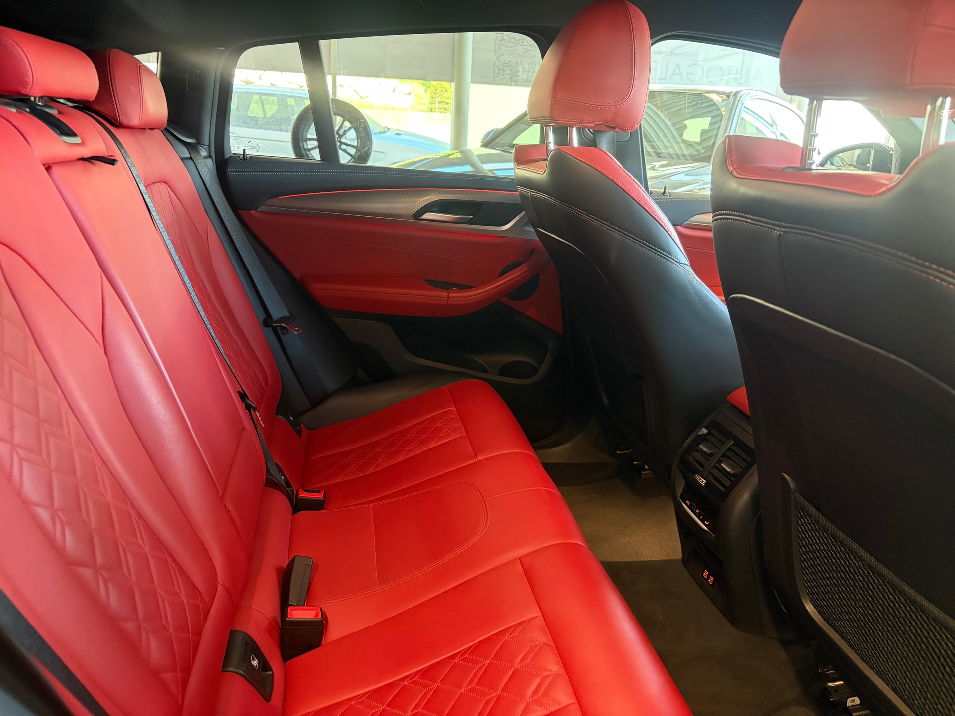 BMW X4 M40i Steptronic | CH Swiss | Individual Leder Fiona Rot-Schwarz | LED | Memory | DRIVING ASSISTANT |-image-27