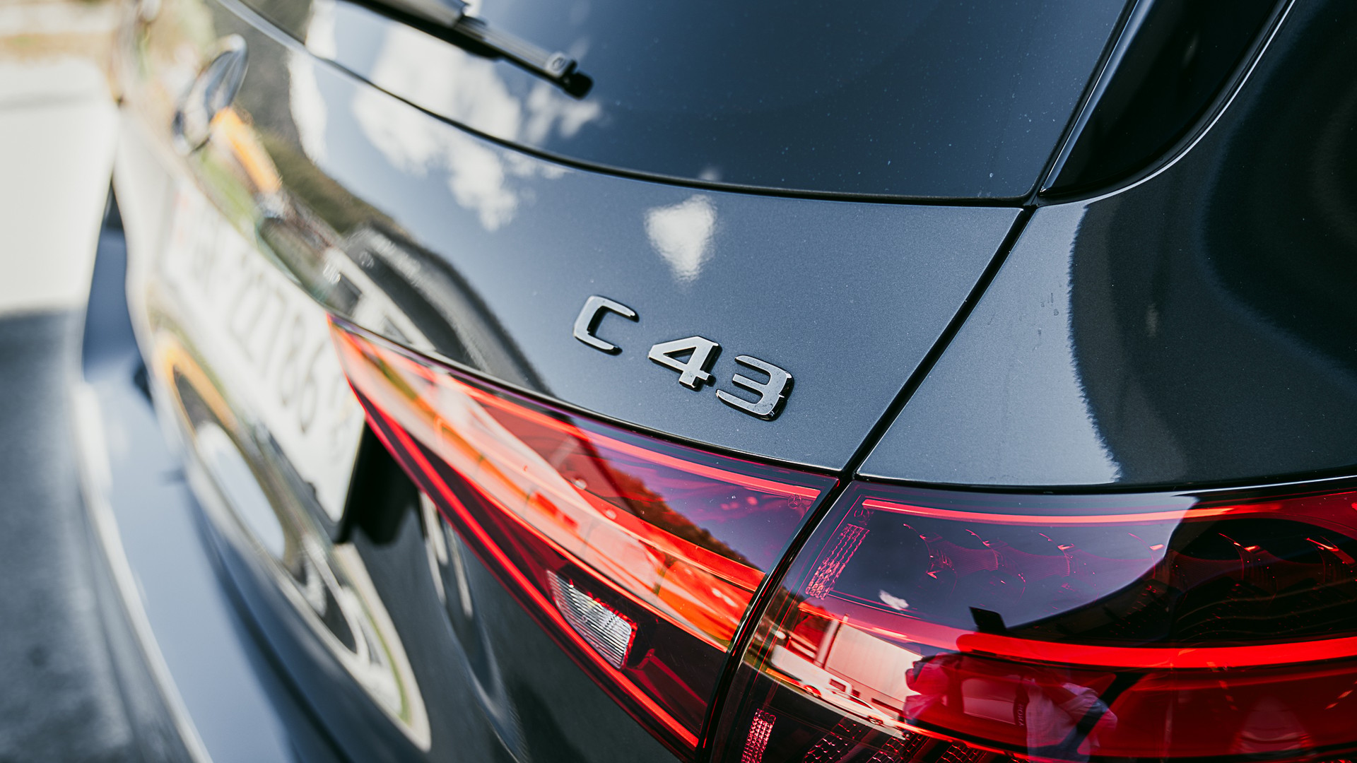 MERCEDES-BENZ C 43 T AMG 4Matic-image-8