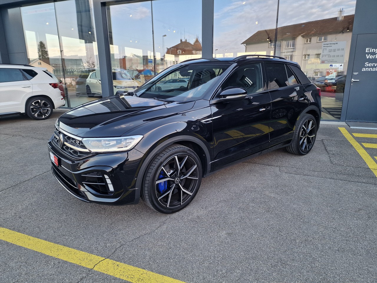 VW T-Roc 2.0 TSI R DSG 4Motion-showroom-element-1