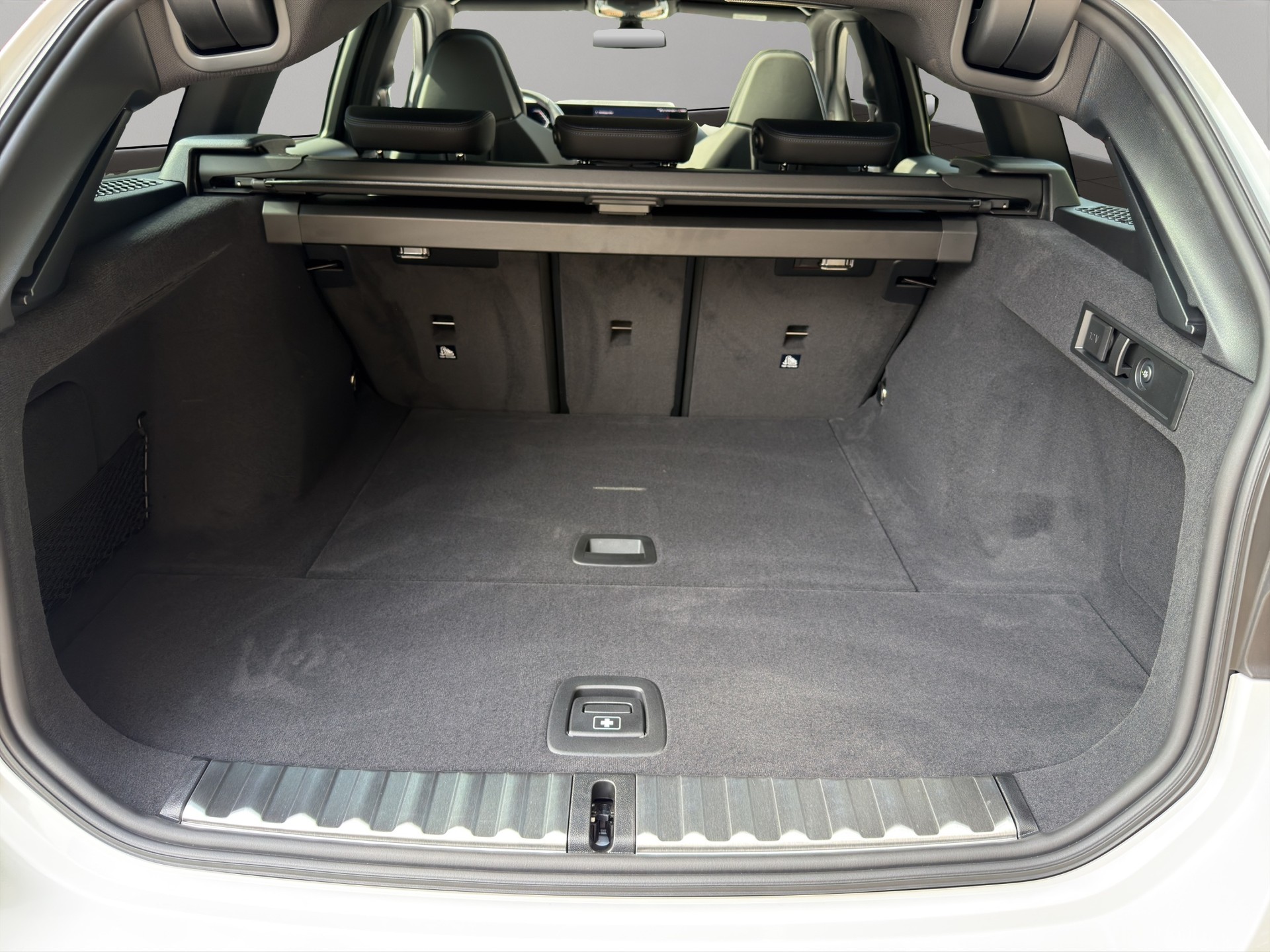 BMW M340i xDrive 48V Touring Steptronic M Sport Pro-image-18