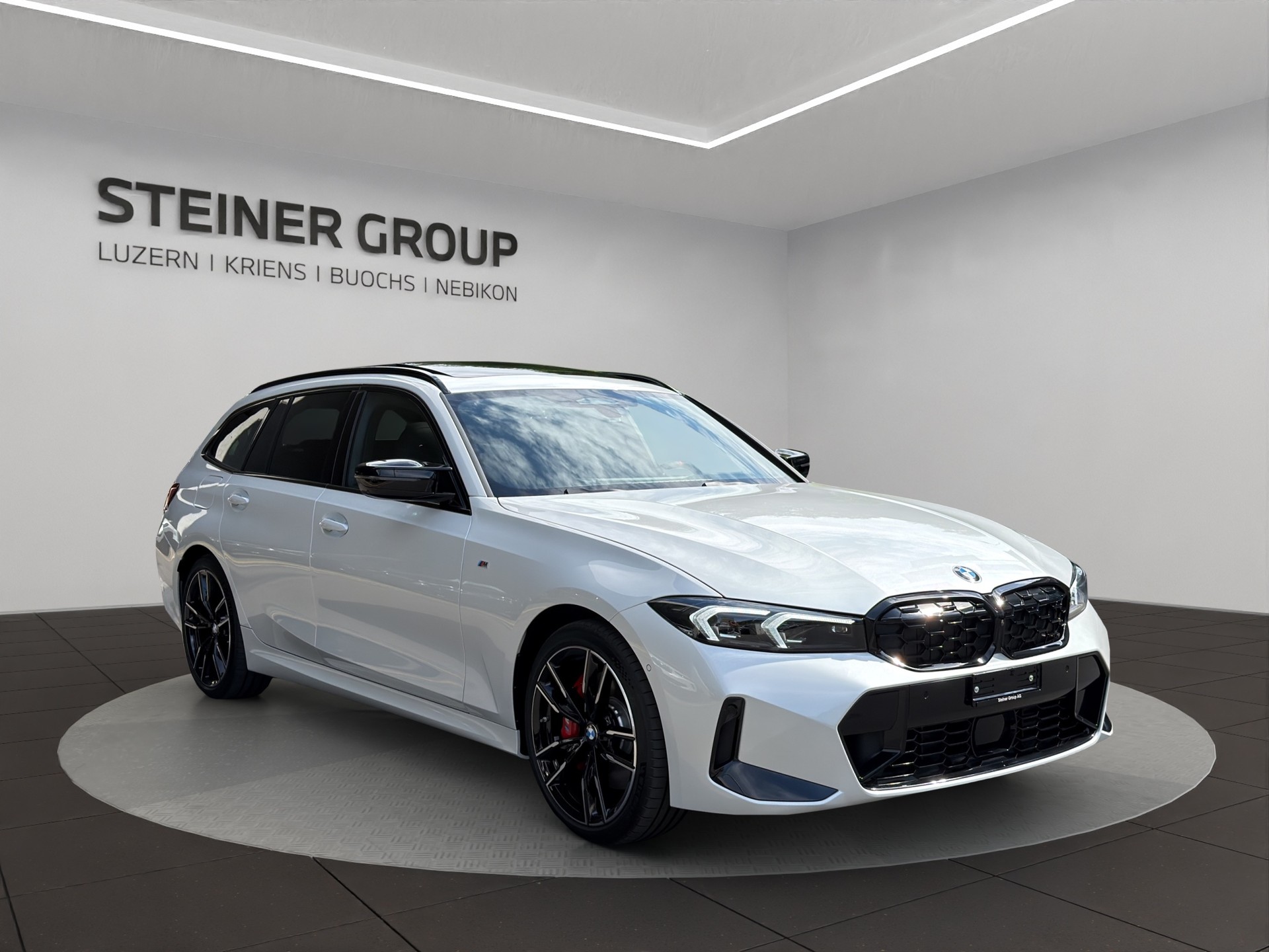 BMW M340i xDrive 48V Touring Steptronic M Sport Pro-image-2