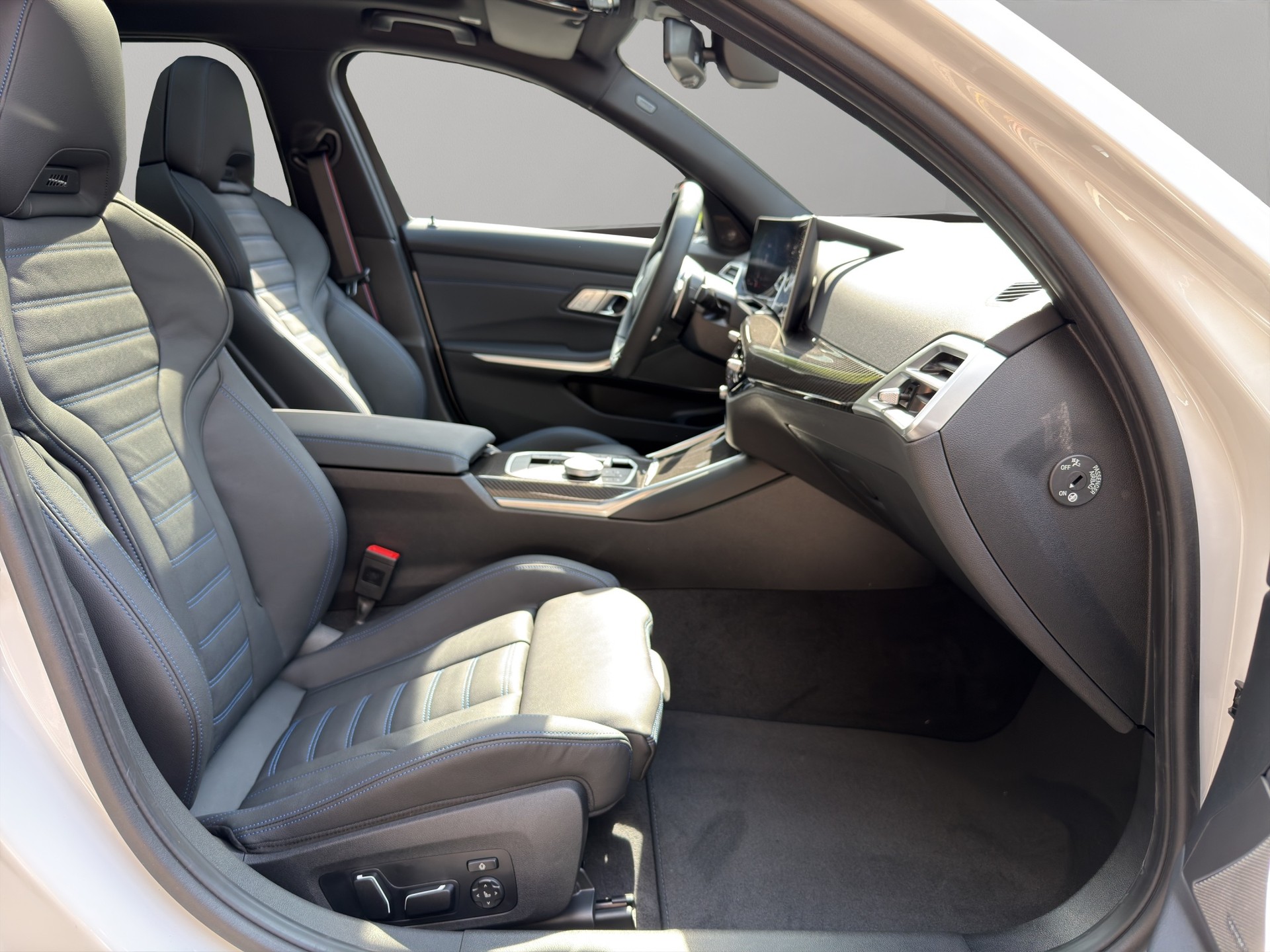 BMW M340i xDrive 48V Touring Steptronic M Sport Pro-image-19