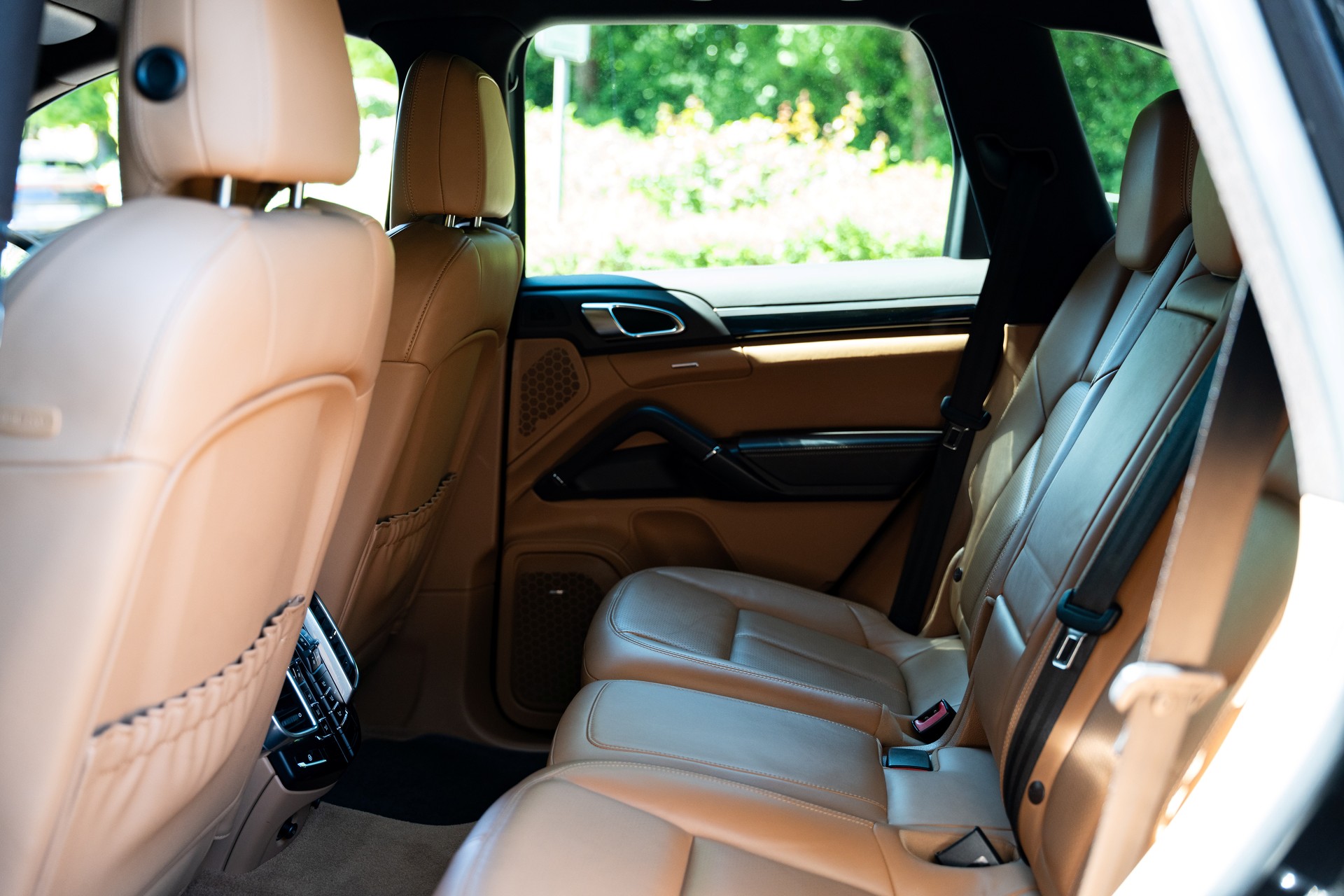 PORSCHE Cayenne Diesel-image-11