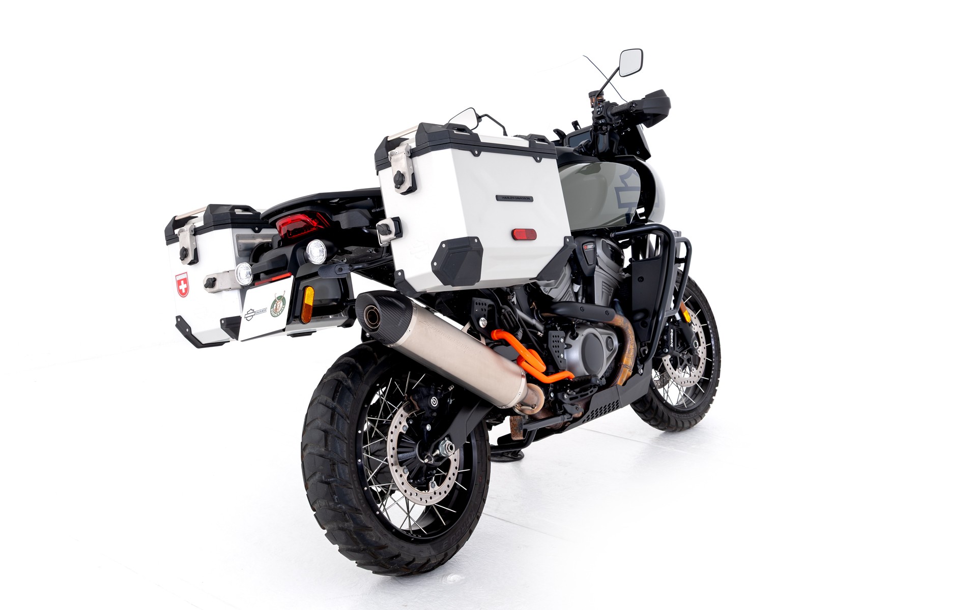 HARLEY-DAVIDSON RA Pan America 1250 Special-showroom-element-2