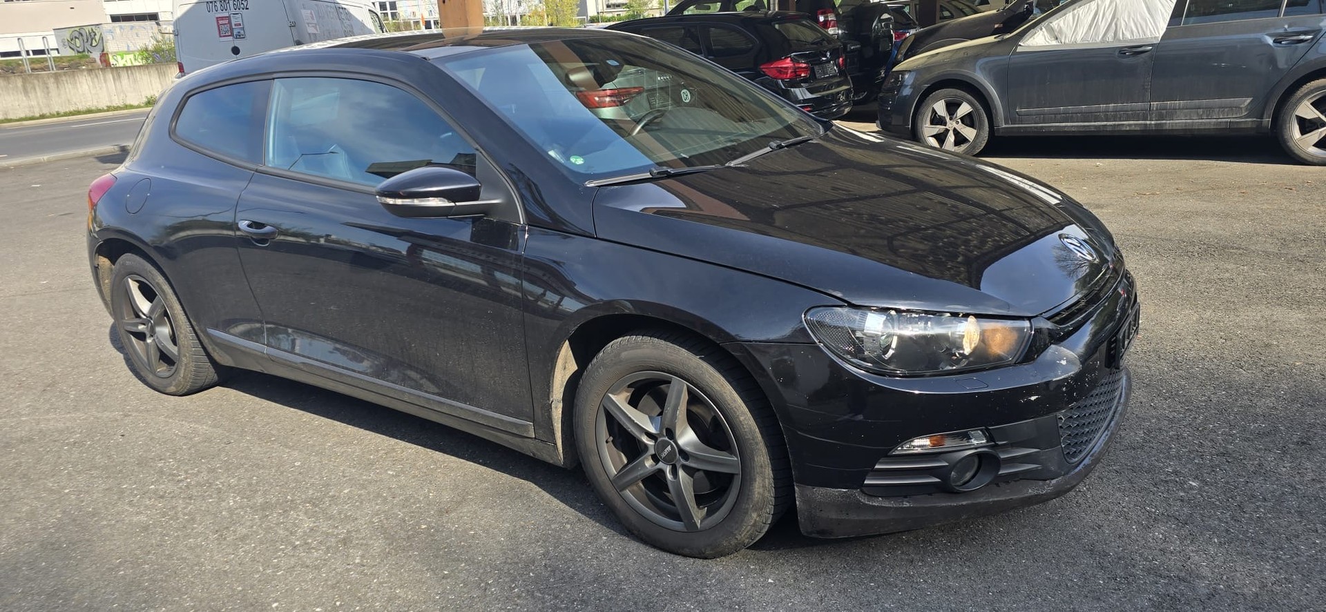 VW Scirocco 2.0 TSI DSG-image-2