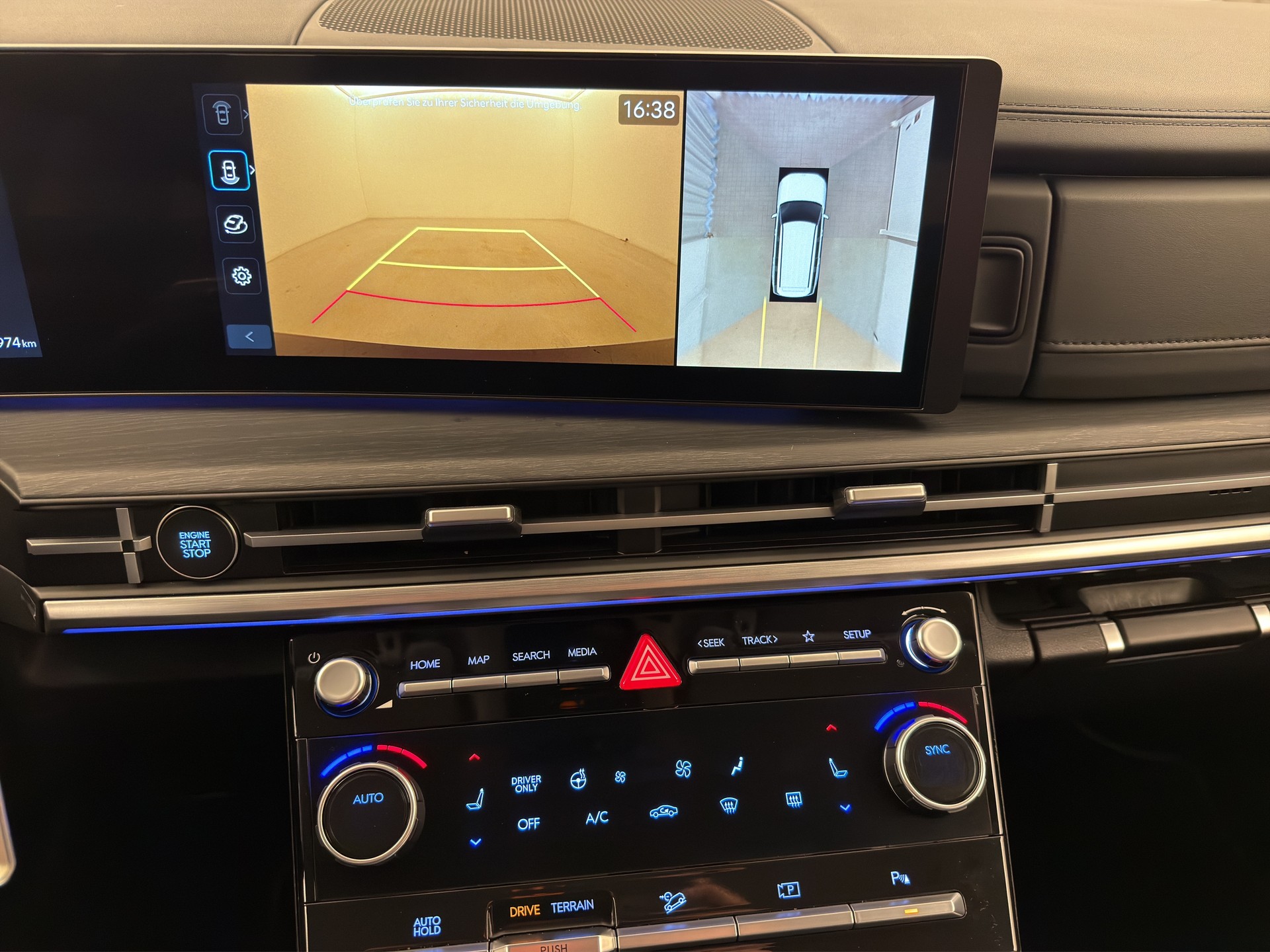 HYUNDAI Santa Fe 1.6 T-GDi Hybrid Vertex 5 Plätze-image-11
