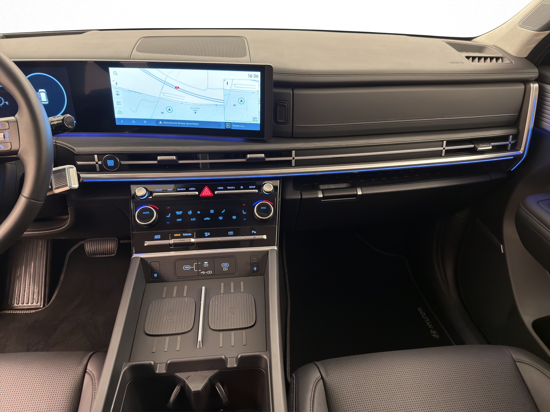 HYUNDAI Santa Fe 1.6 T-GDi Hybrid Vertex 5 Plätze-image-10