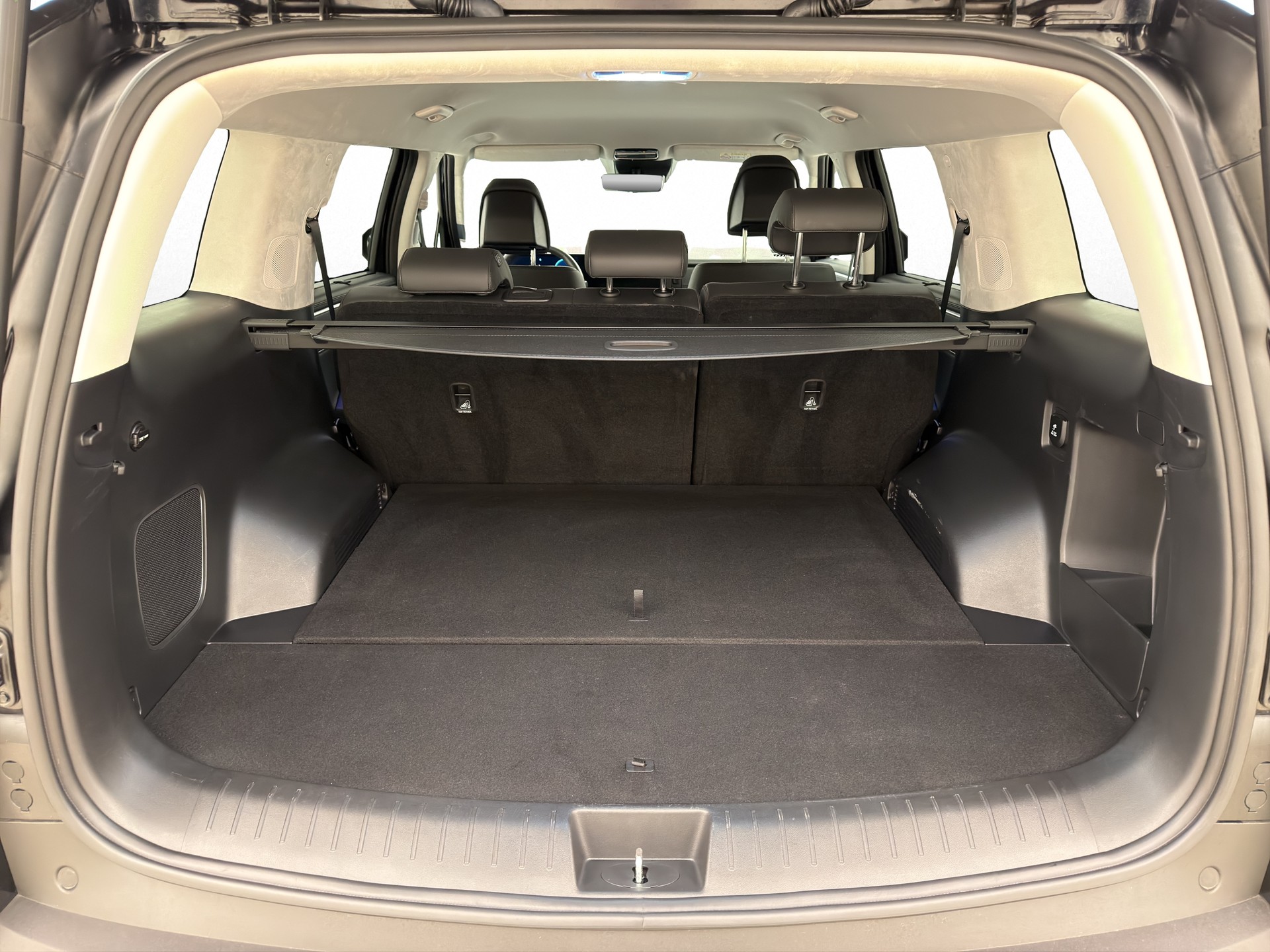 HYUNDAI Santa Fe 1.6 T-GDi Hybrid Vertex 5 Plätze-image-13