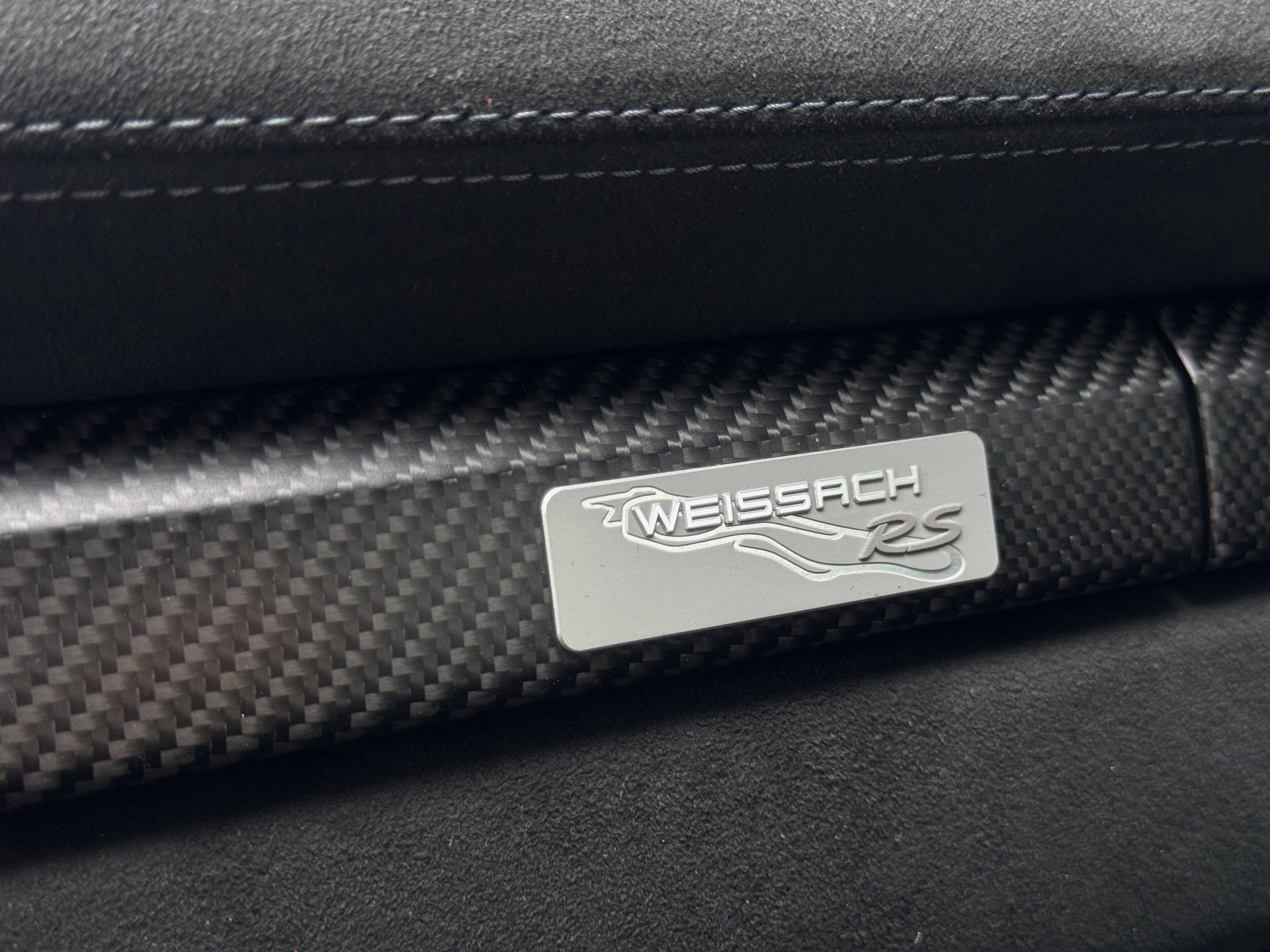 PORSCHE Cayman 718 GT4 RS-image-13