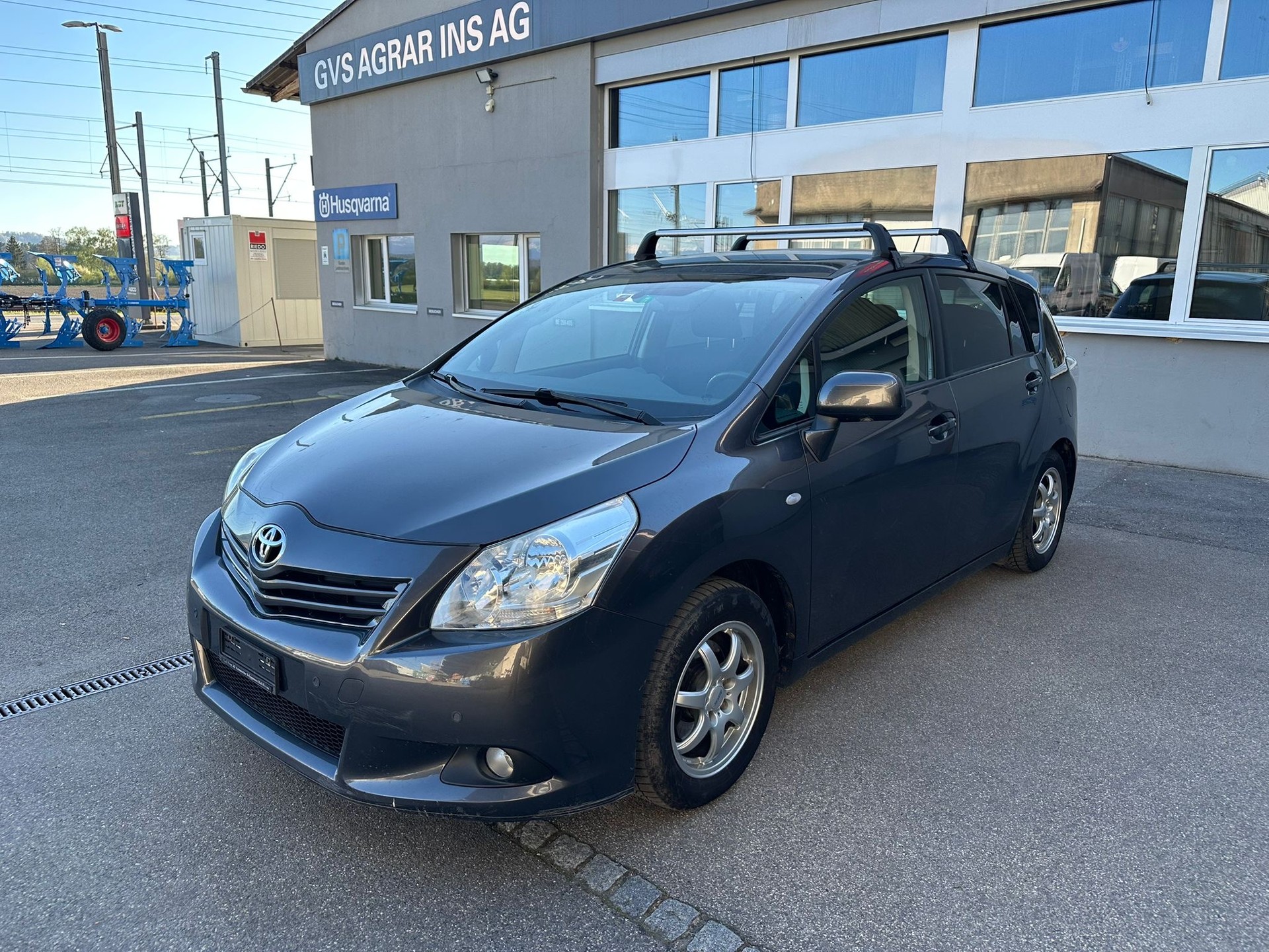 TOYOTA Verso 1.8 Linea Sol Premium-image-2