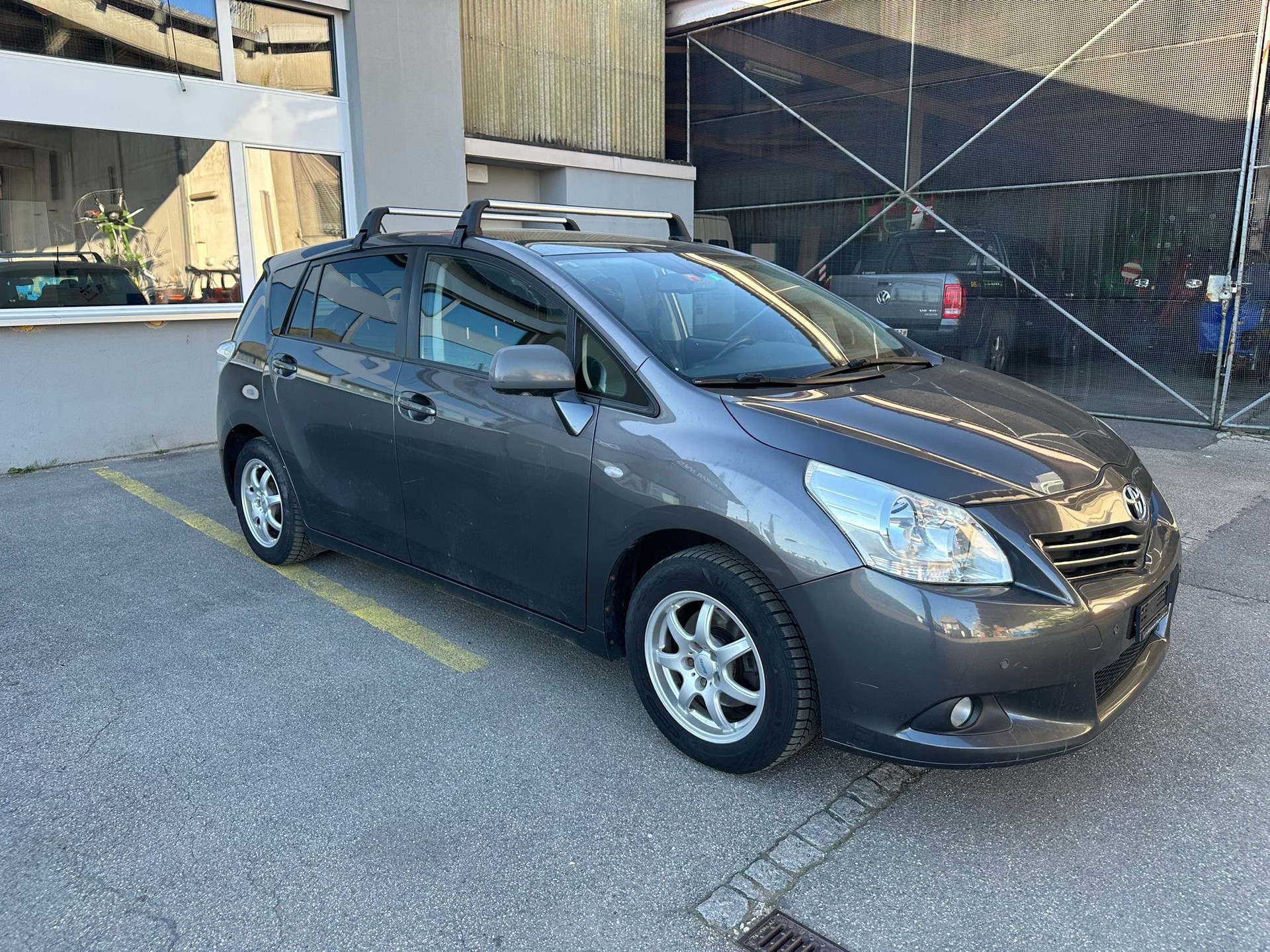 TOYOTA Verso 1.8 Linea Sol Premium-image-1