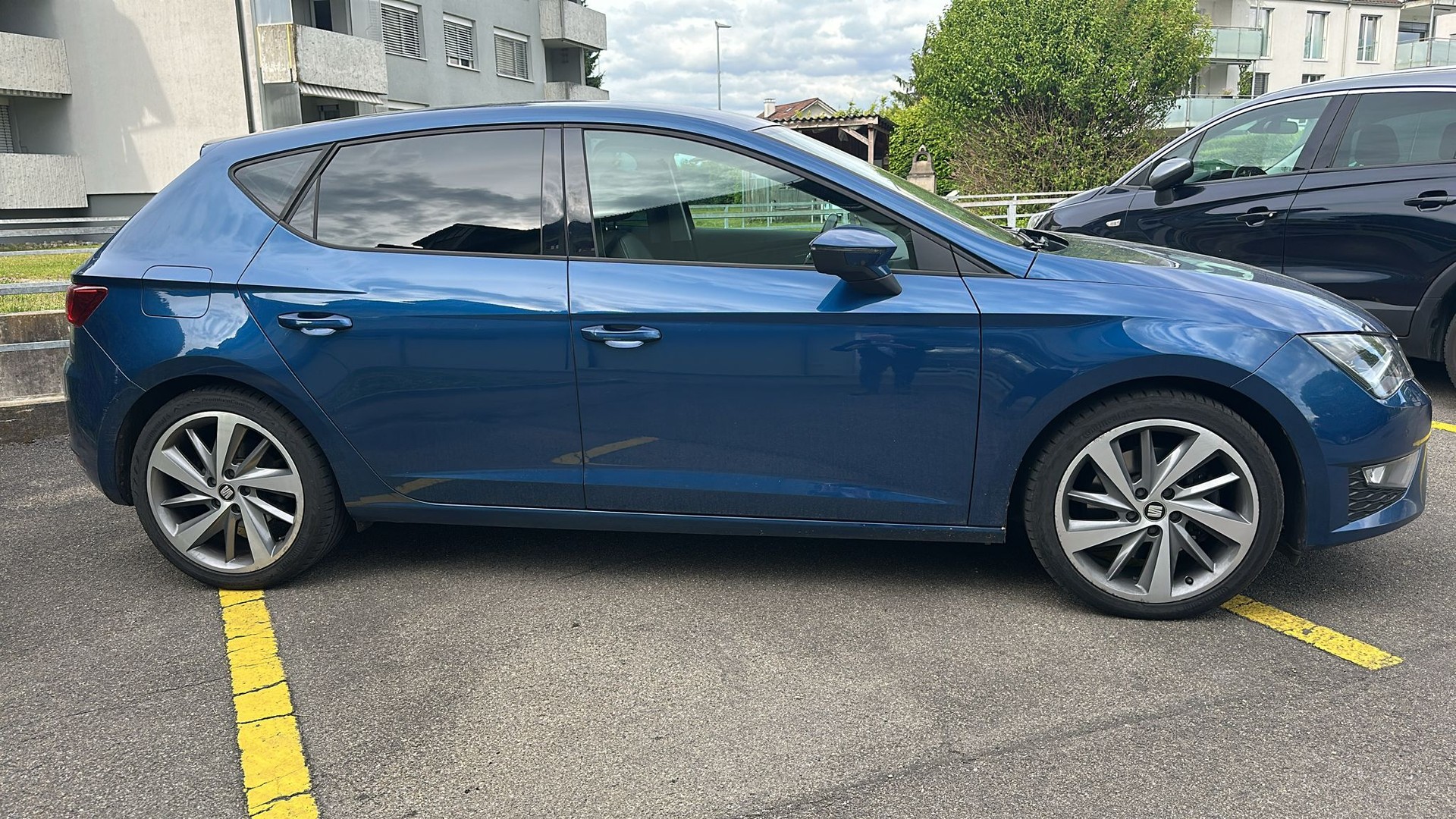 SEAT Leon 2.0 TDI FR DSG-image-3