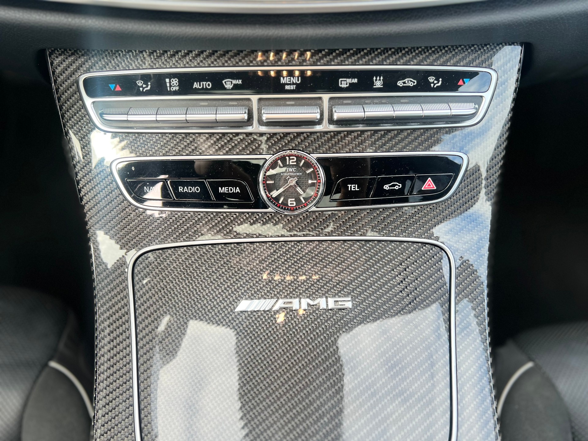 MERCEDES-BENZ E 63 AMG S 4 Matic 9G-Tronic-image-16