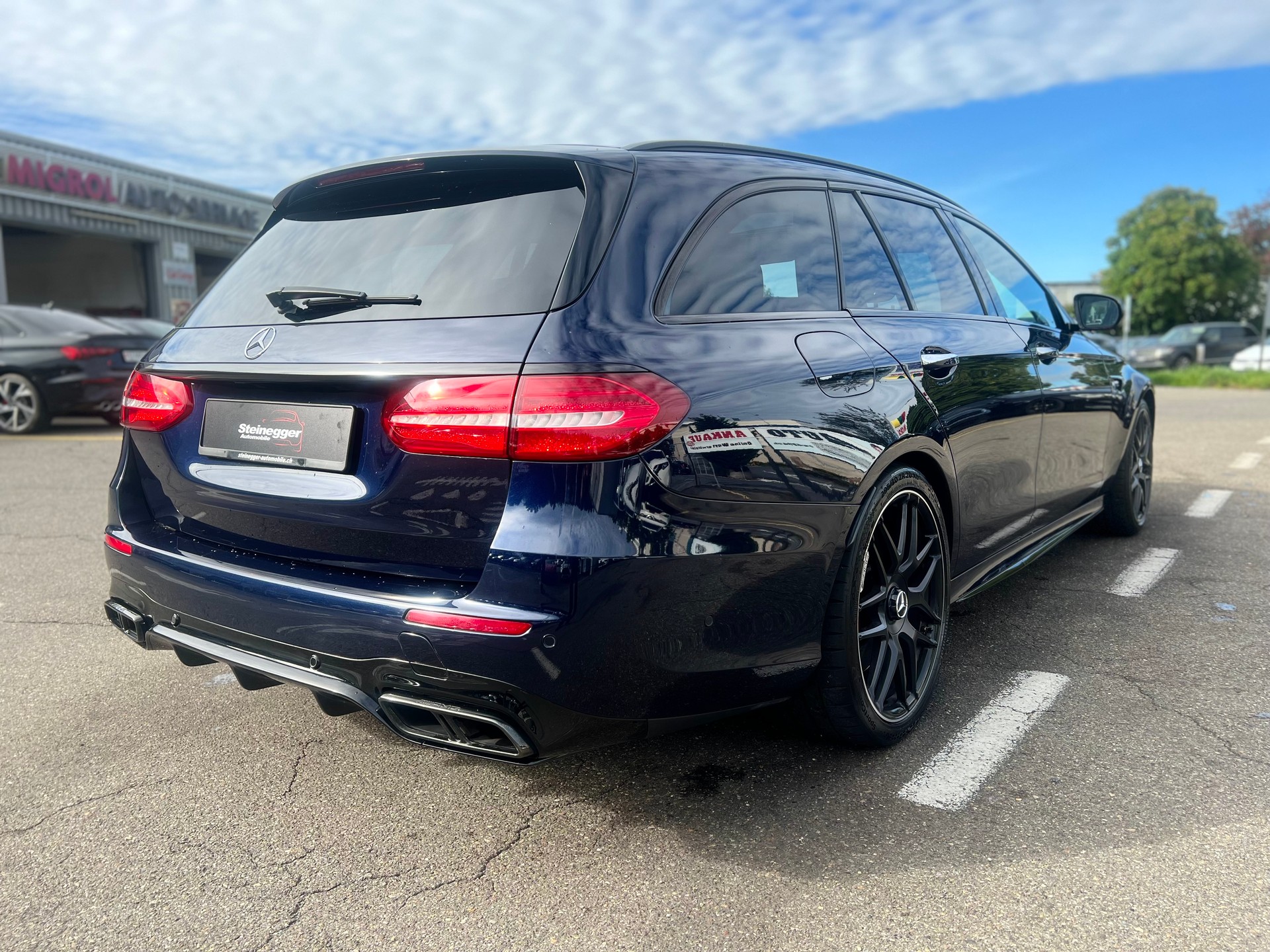 MERCEDES-BENZ E 63 AMG S 4 Matic 9G-Tronic-image-9