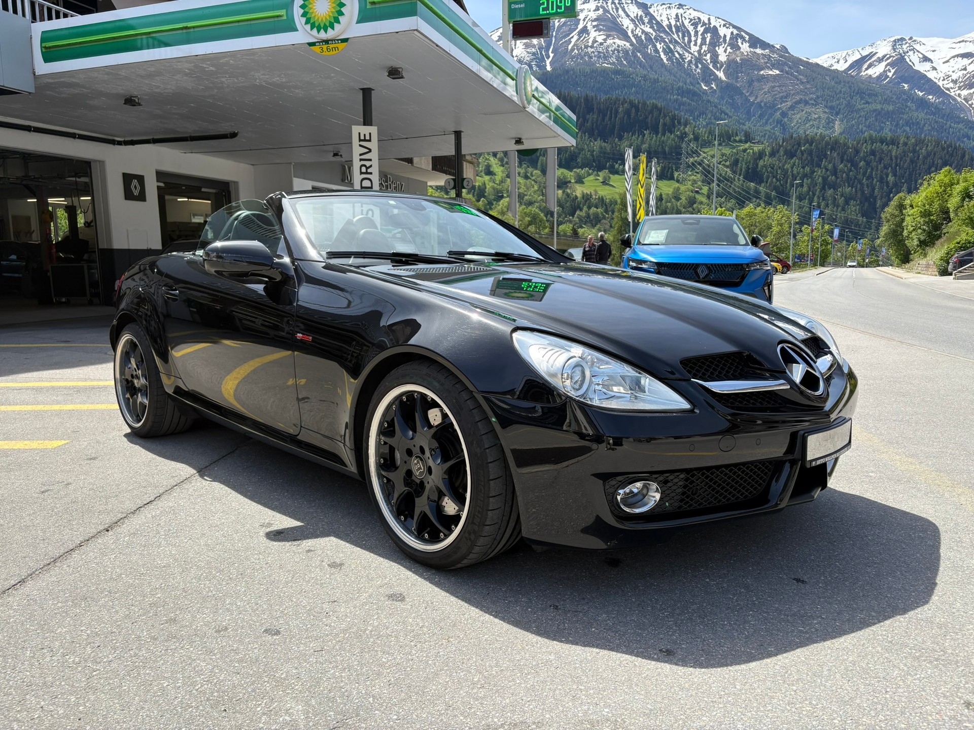 MERCEDES-BENZ SLK 350-showroom-element-2