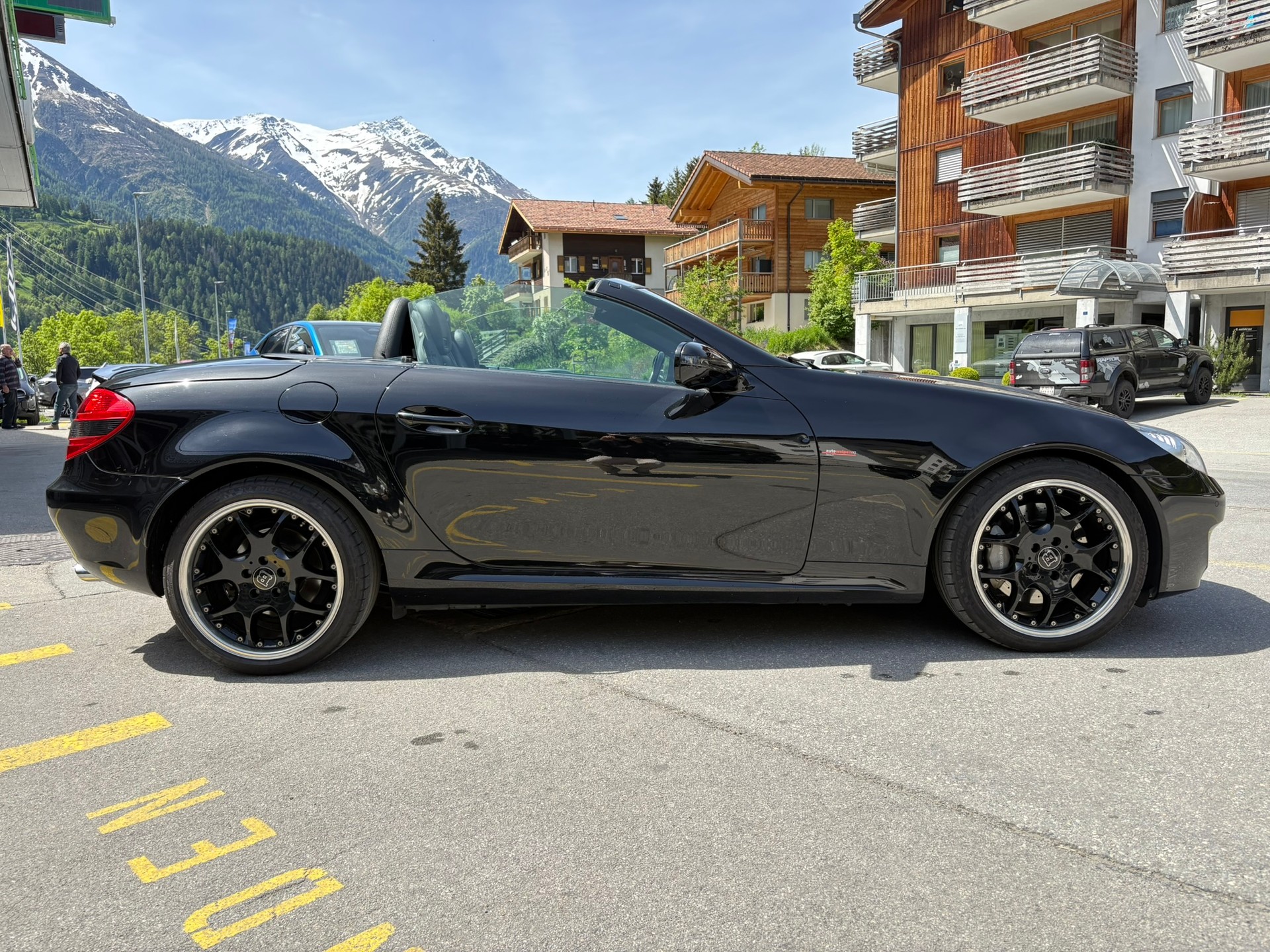 MERCEDES-BENZ SLK 350-showroom-element-3