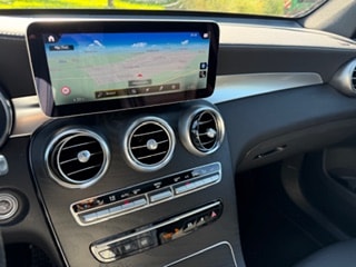 MERCEDES-BENZ GLC 300 AMG Line 4Matic 9G-Tronic-image-8