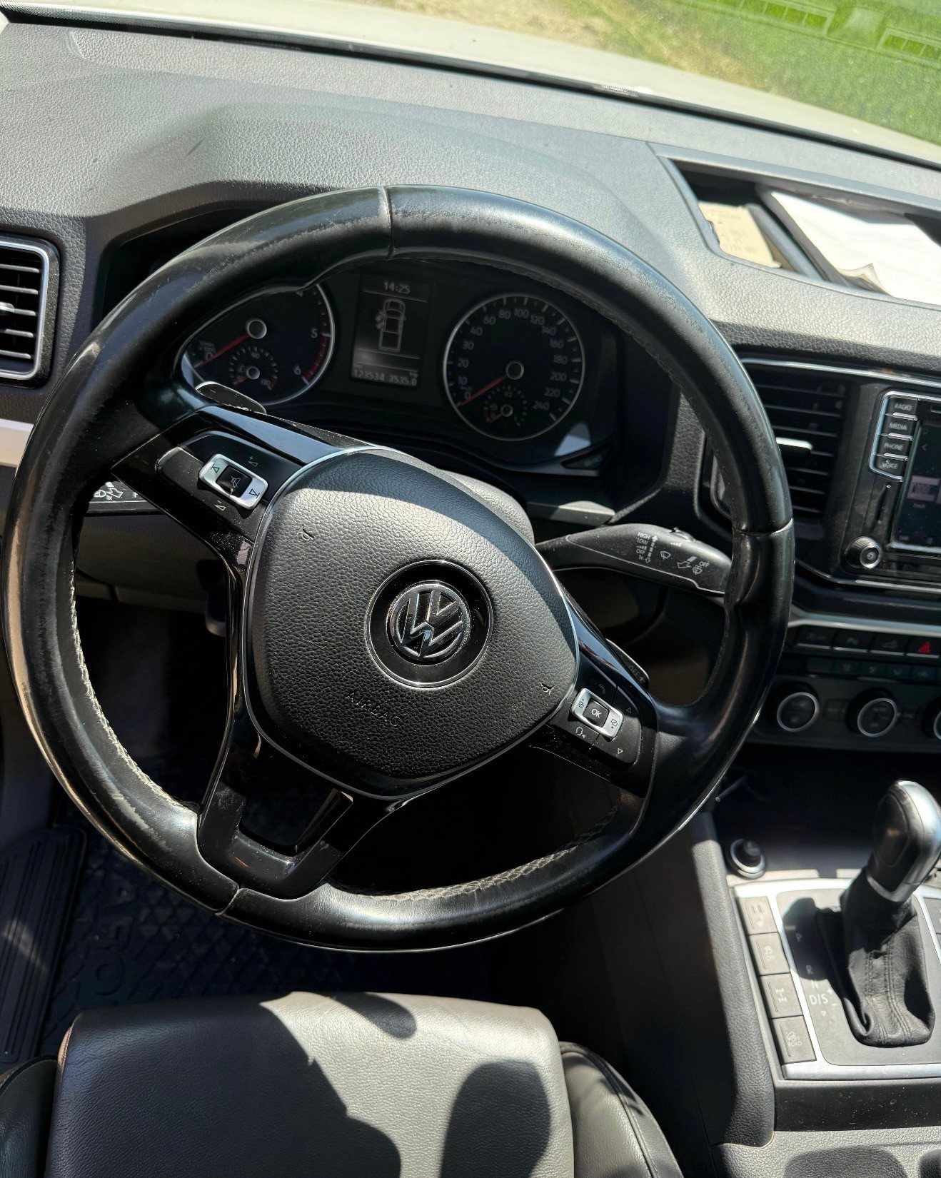 VW Amarok 3.0TDI Aventura 4Motion Automatic-image-7