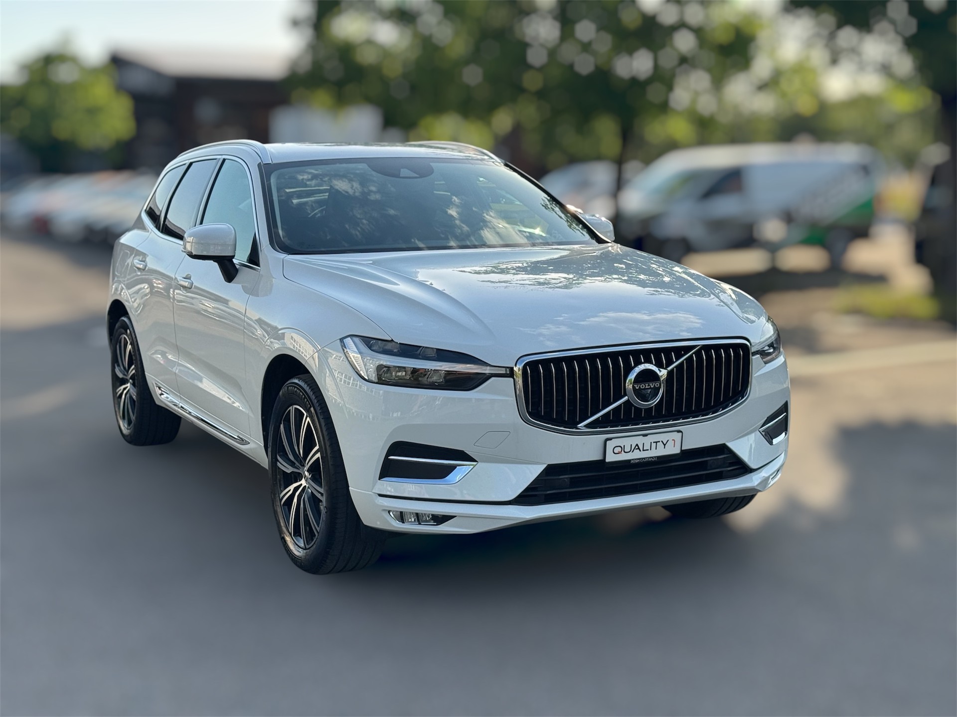 VOLVO XC60 B5 Benzin Mild Hybrid AWD Inscription Geartronic