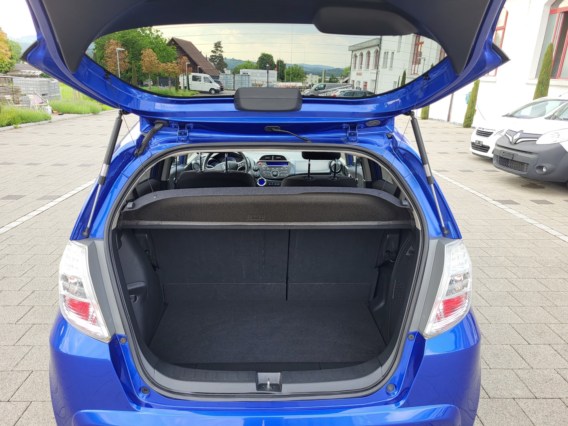 HONDA Jazz 1.3i Hybrid Comfort CVT-image-13