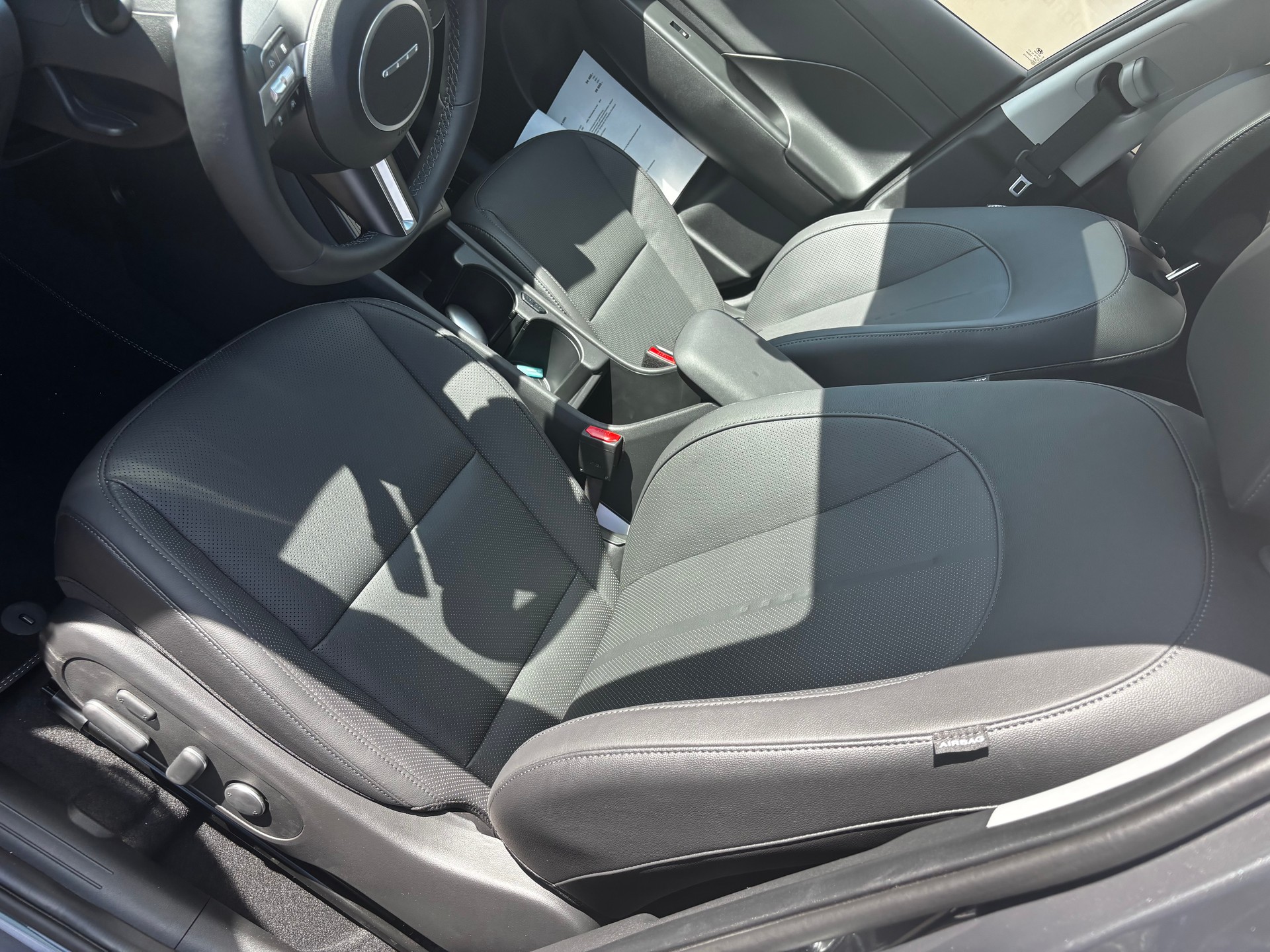 HYUNDAI Kona EV 65.4 kWh Vertex-image-9