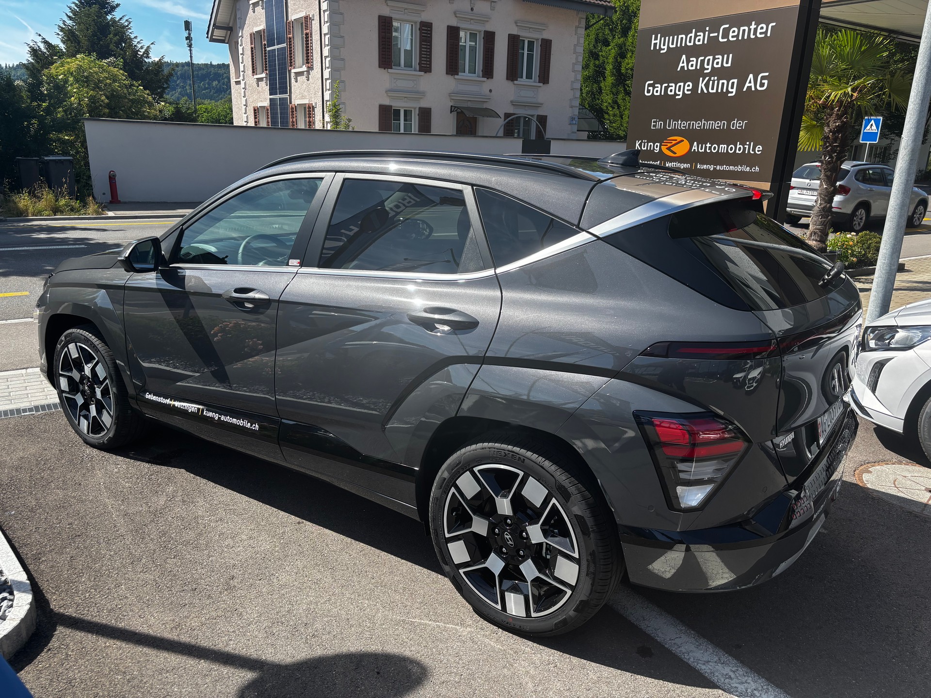 HYUNDAI Kona EV 65.4 kWh Vertex-image-6