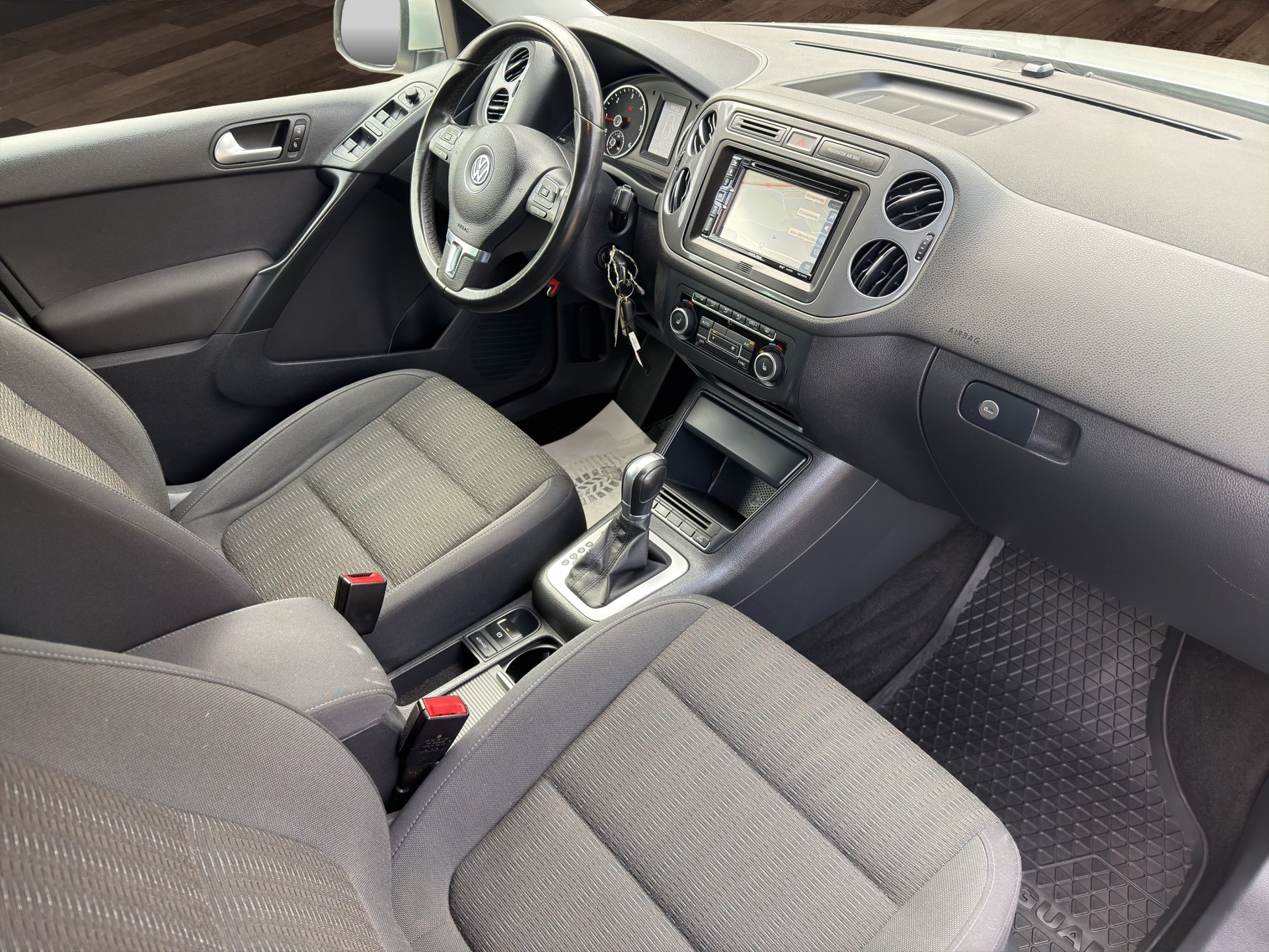 VW Tiguan 2.0 TDI BlueMotion Track&Field 4Motion DSG-image-14