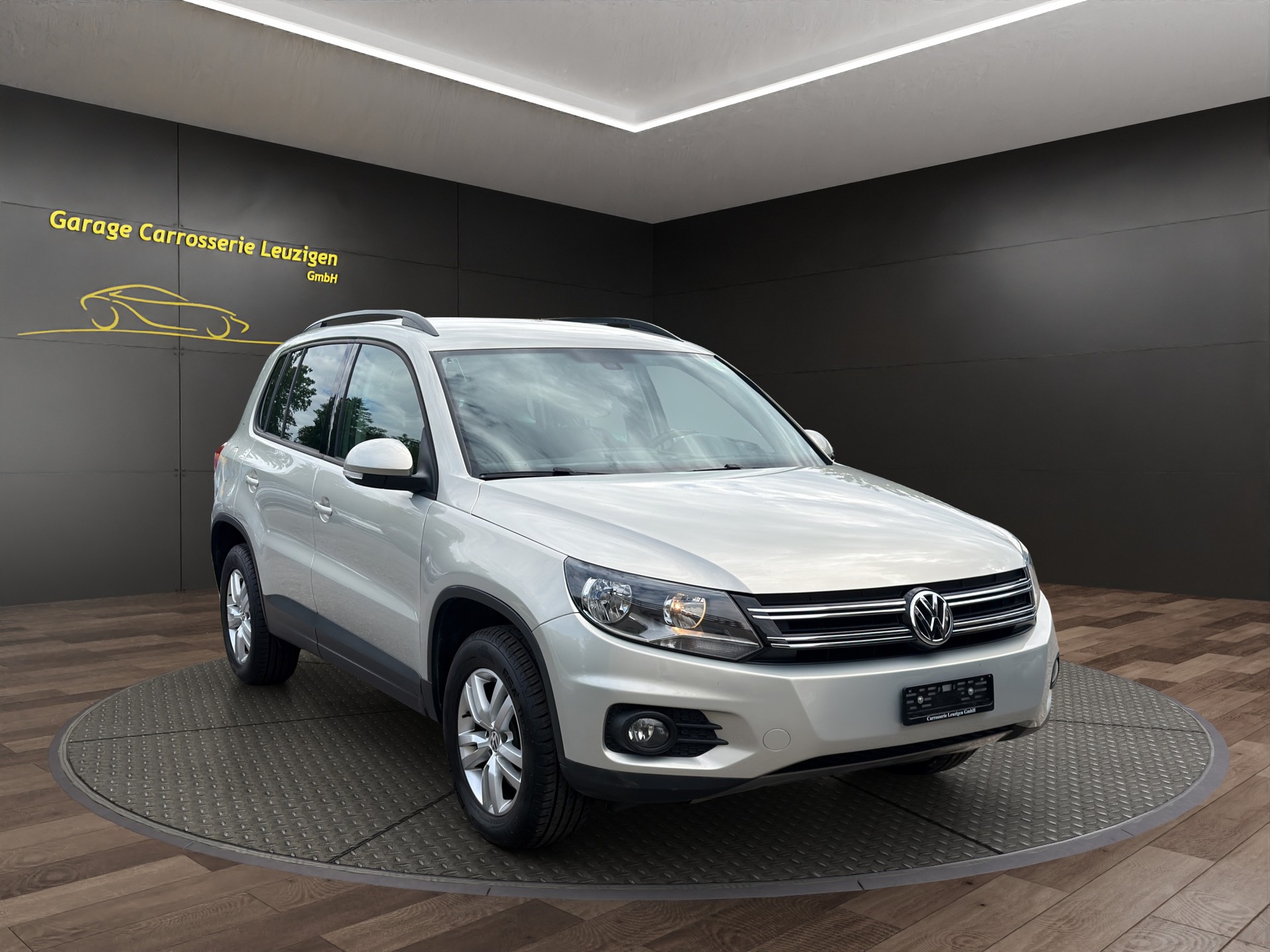 VW Tiguan 2.0 TDI BlueMotion Track&Field 4Motion DSG-image-0