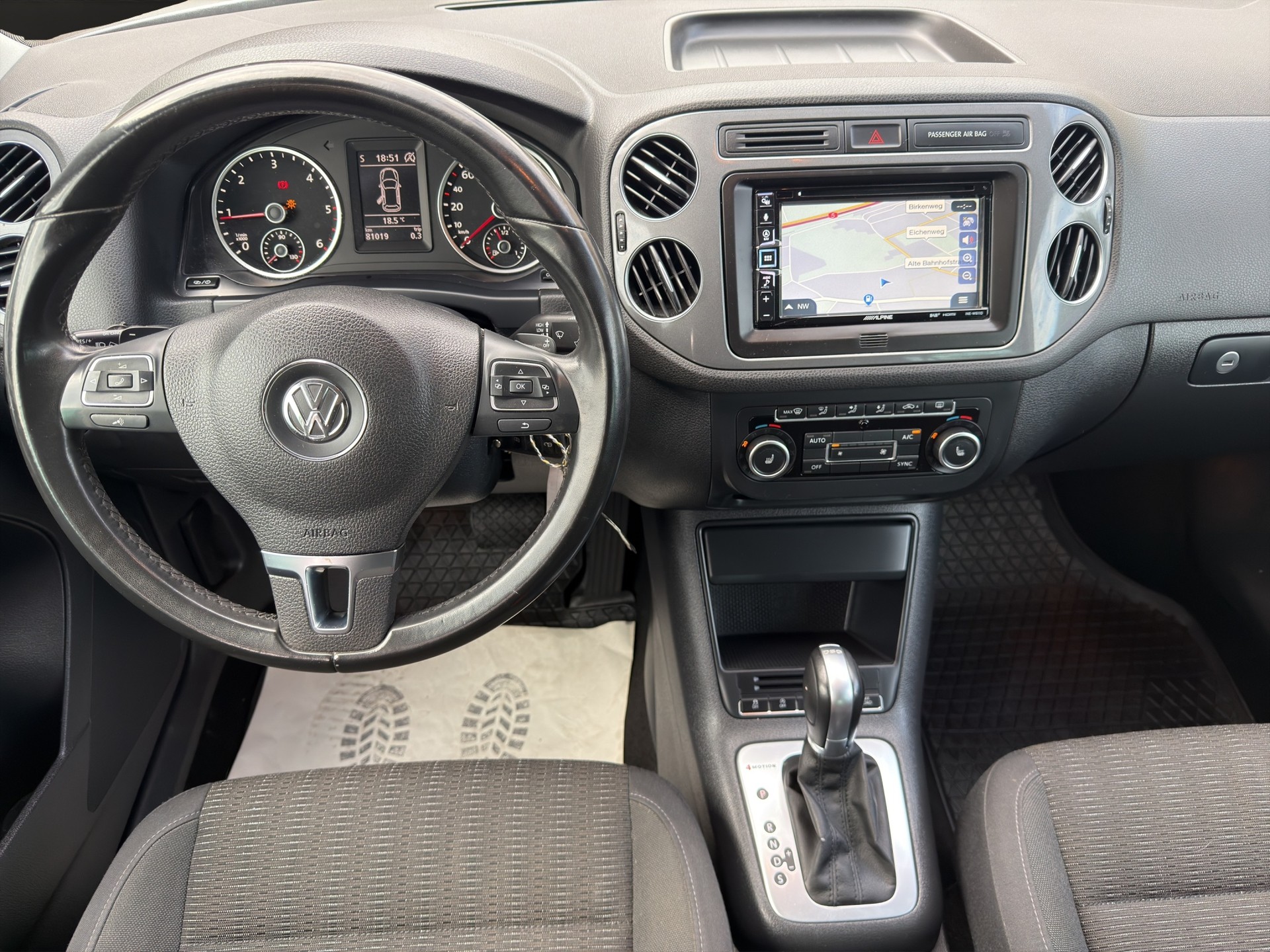 VW Tiguan 2.0 TDI BlueMotion Track&Field 4Motion DSG-image-13