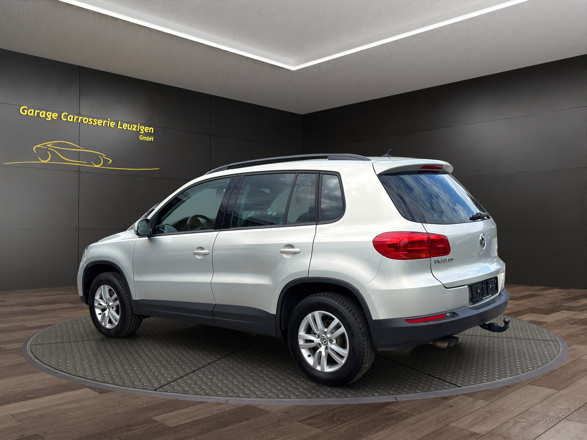 VW Tiguan 2.0 TDI BlueMotion Track&Field 4Motion DSG-image-4