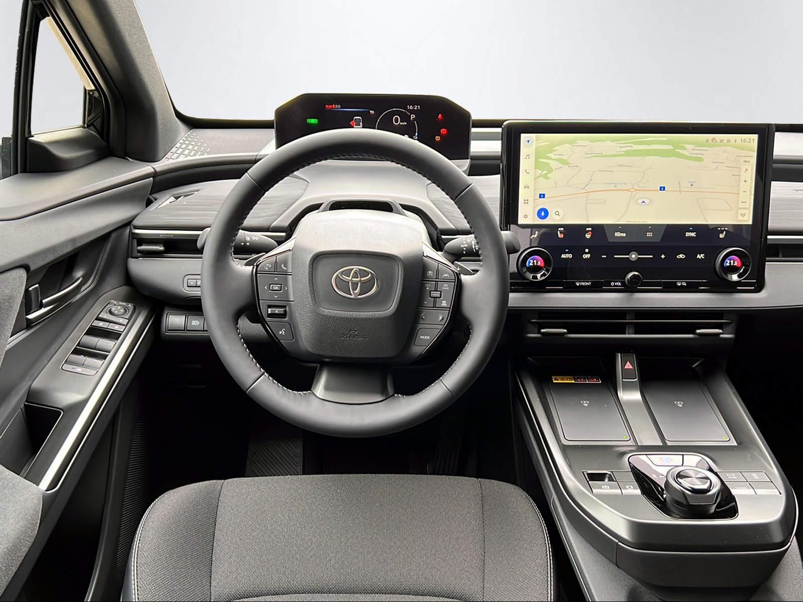 TOYOTA C-HR+ Style AWD-image-12