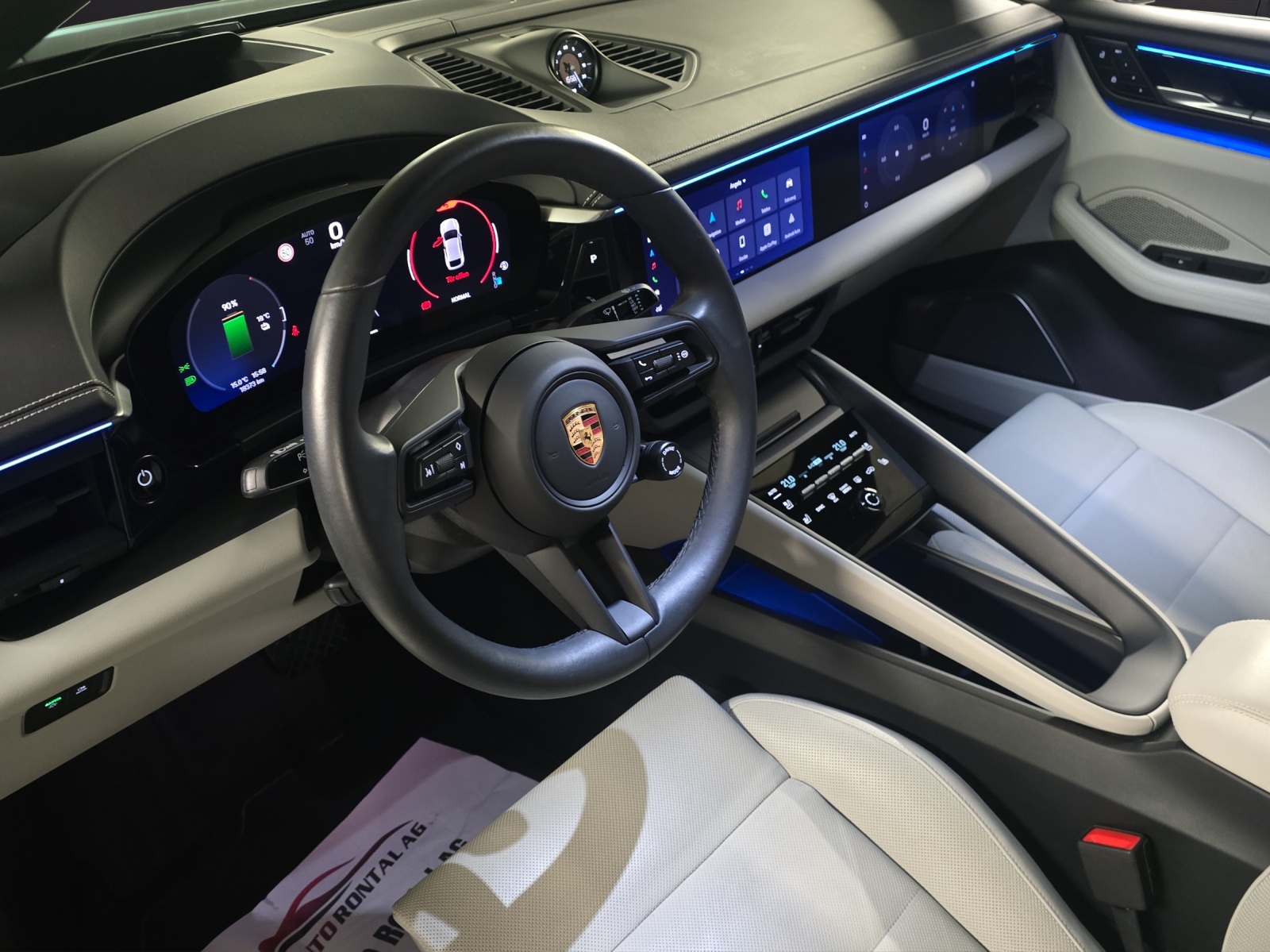PORSCHE Macan 4 100kWh-image-9