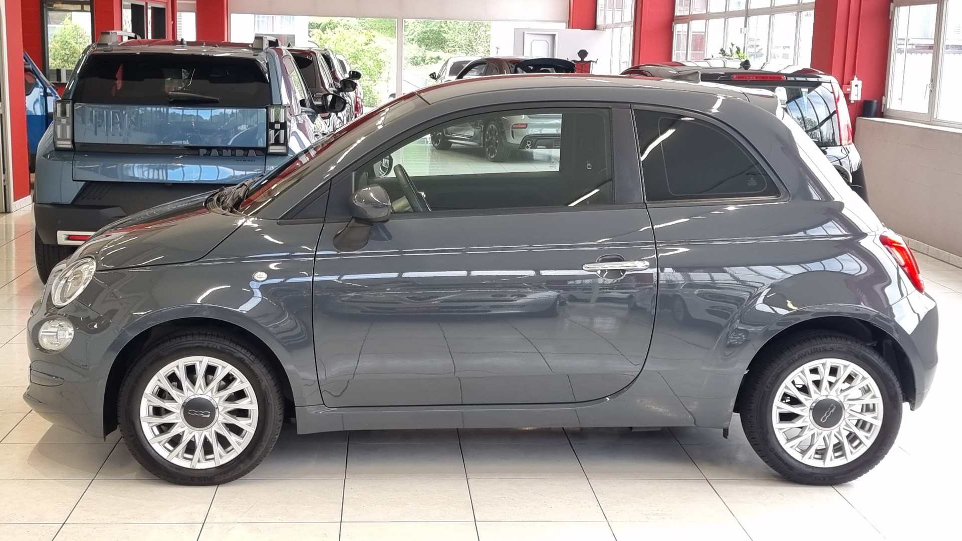 FIAT 500 1.0 Hybrid Lounge-image-2