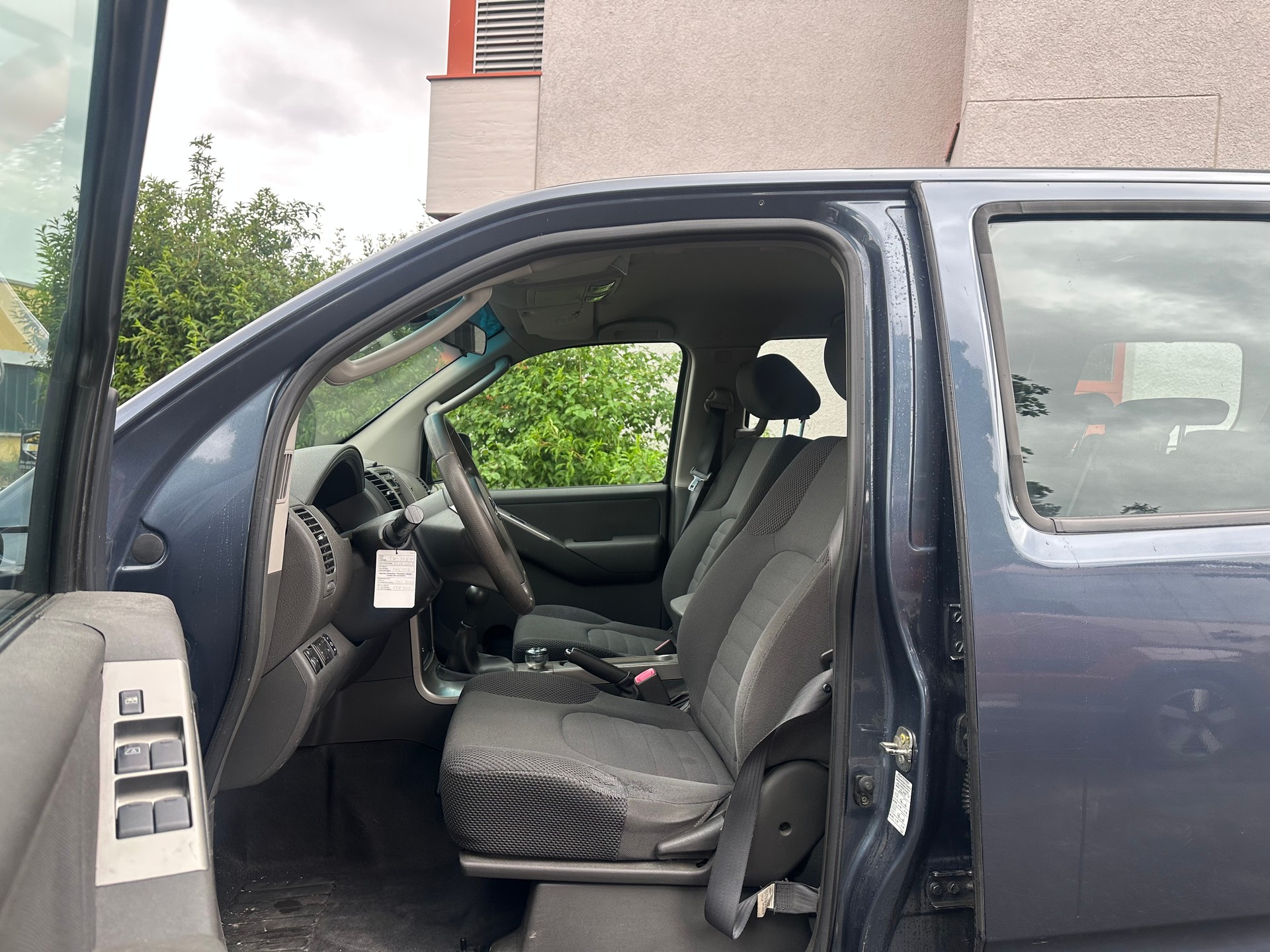 NISSAN Pathfinder 2.5 dCi XE-image-11
