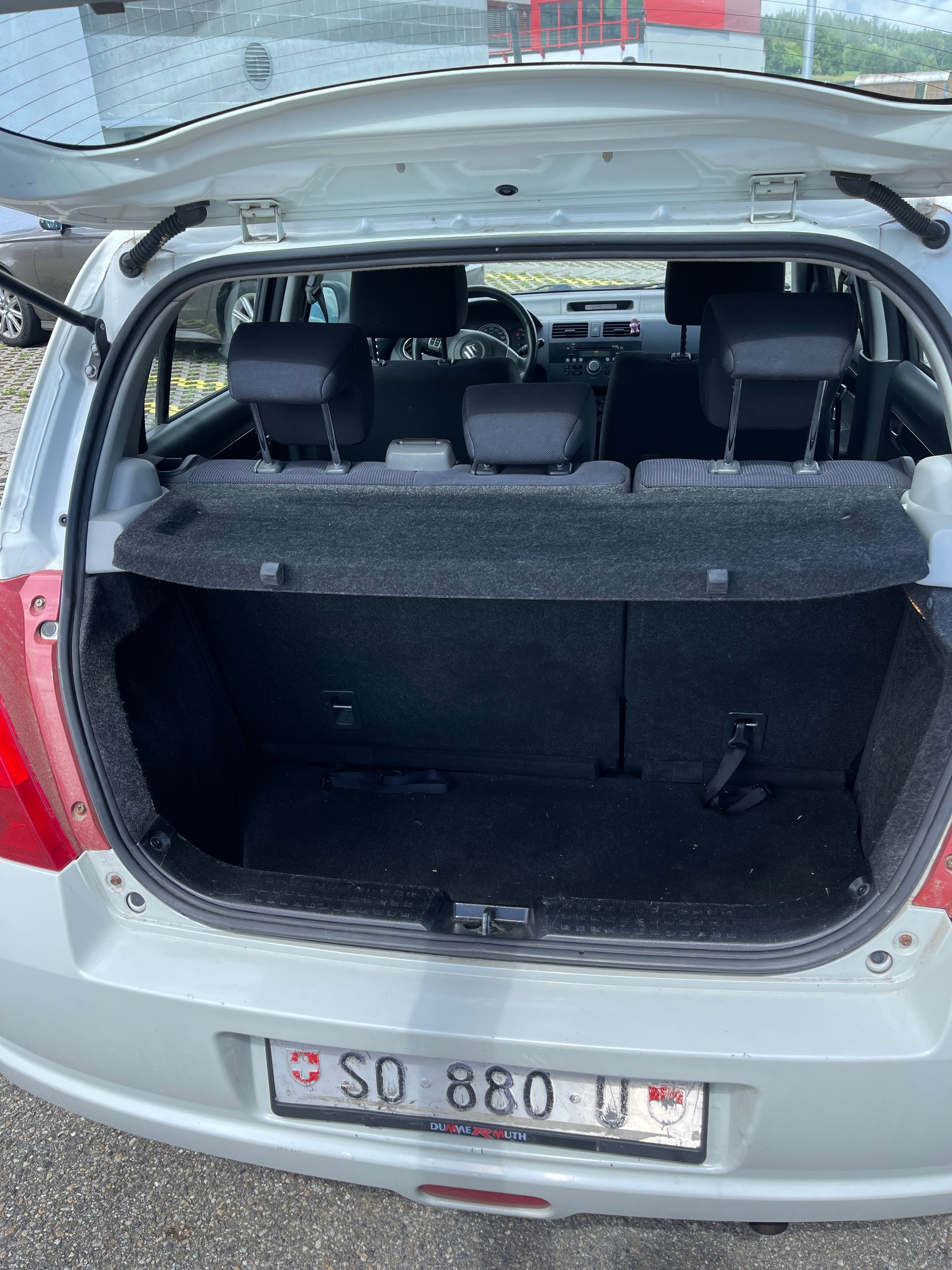 SUZUKI Swift 1.3i 16V GL Top 4x4-image-11