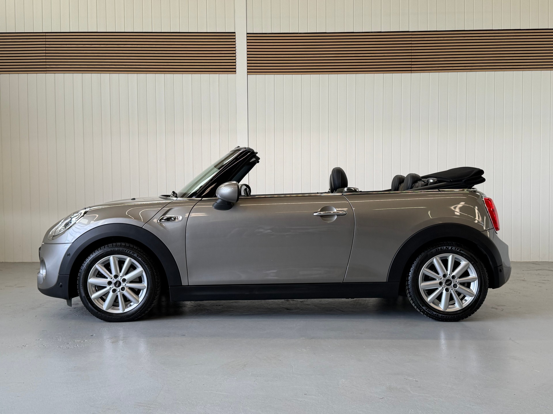 MINI Cooper S Cabriolet Steptronic-showroom-element-2