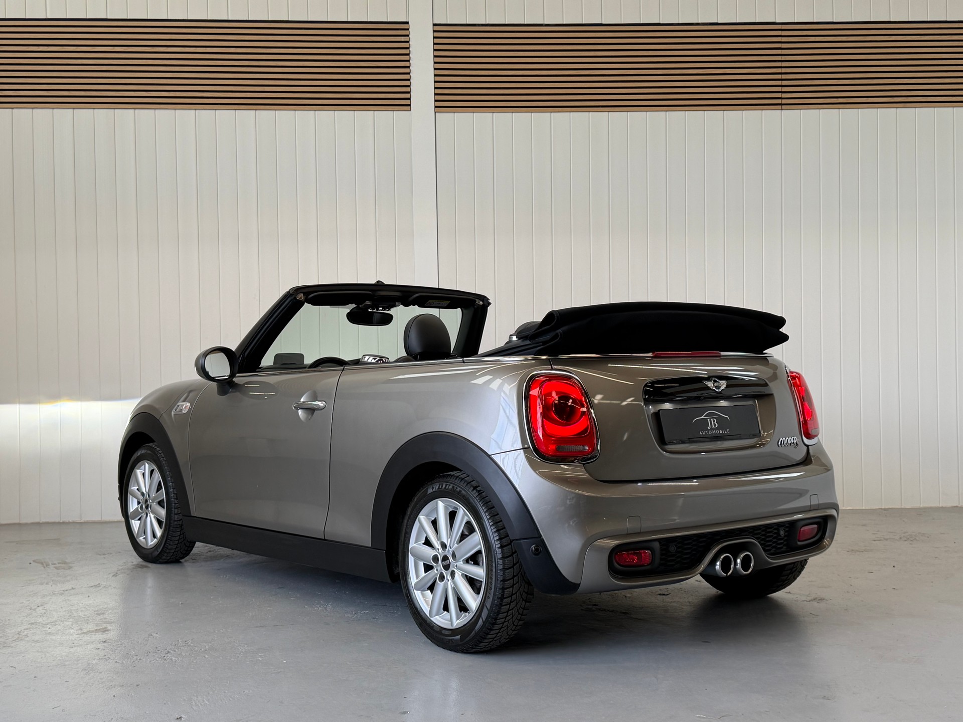 MINI Cooper S Cabriolet Steptronic-image-4