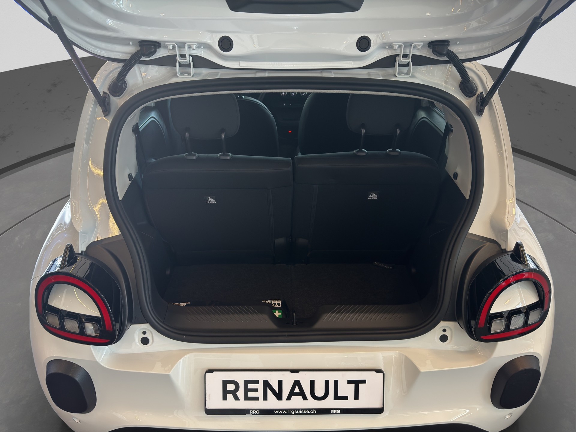 RENAULT Twingo E-Tech 27kWh Techno-image-7