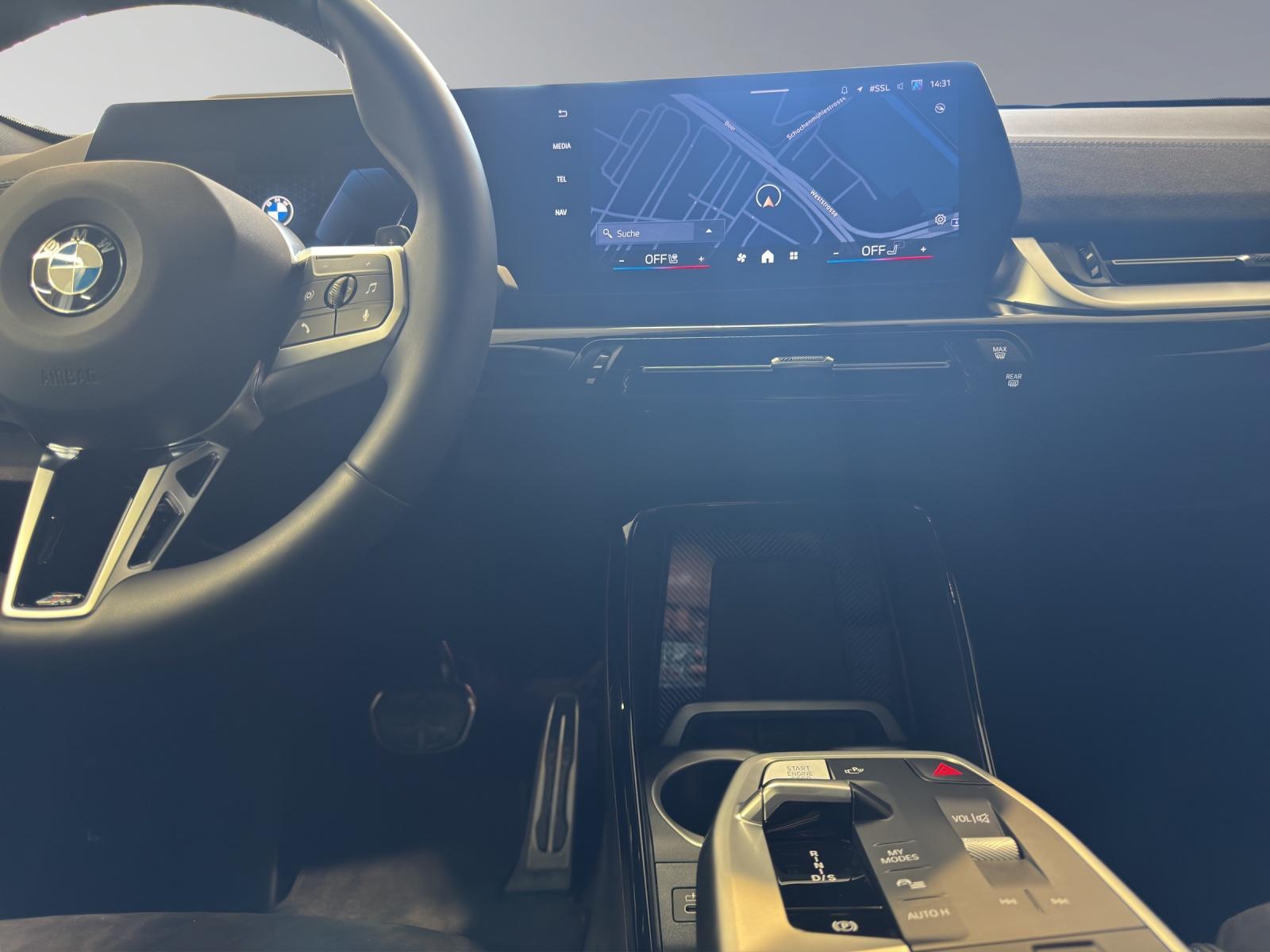 BMW X2 20d xDrive paddles-image-11