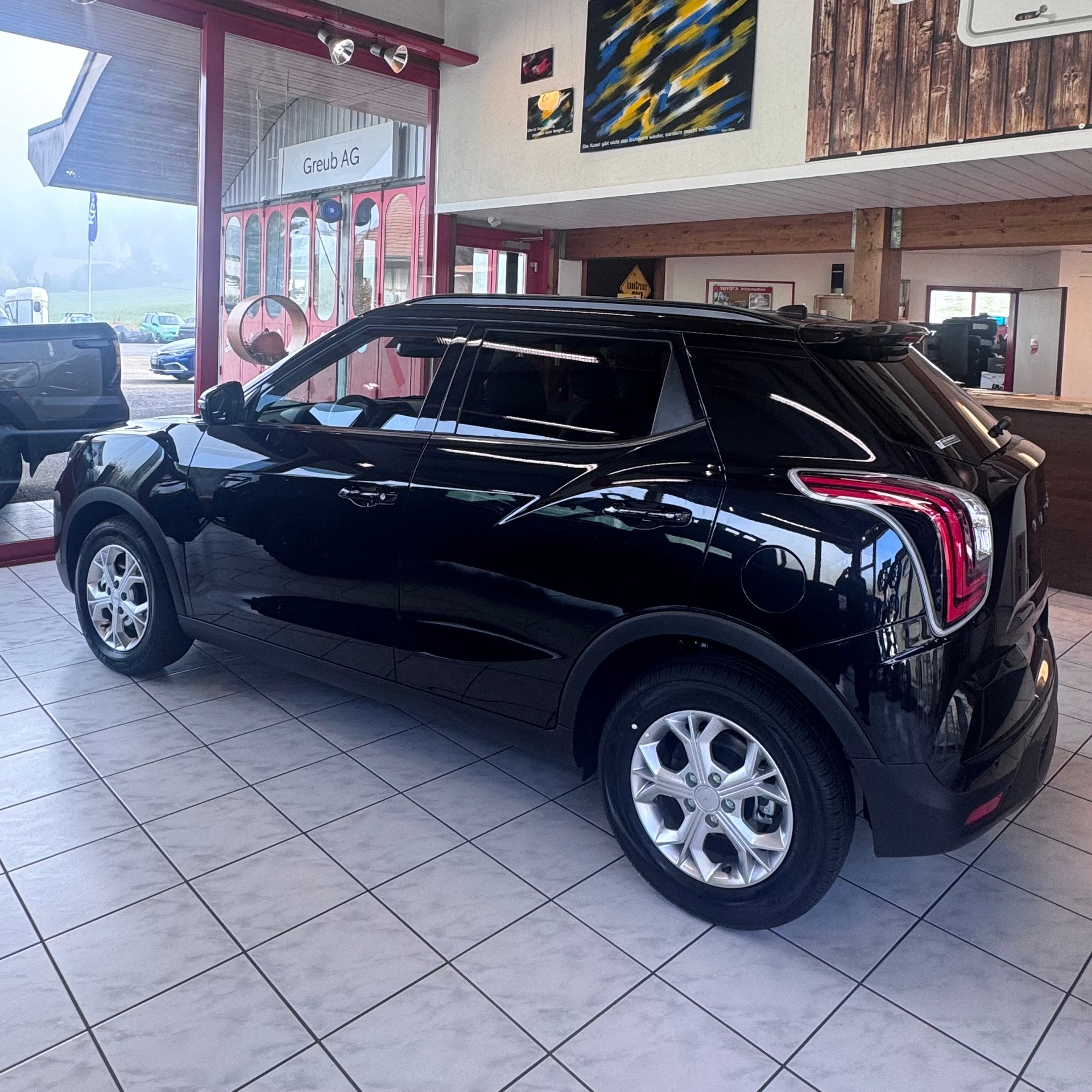 KGM-SsangYong Tivoli 1.5 6MT 2WD STEEL-showroom-element-1