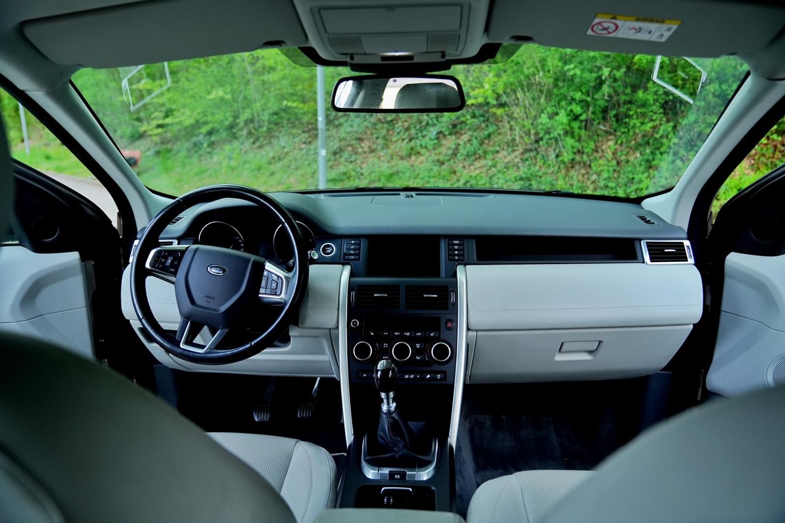 LAND ROVER 2.0 TD4 SE-image-8