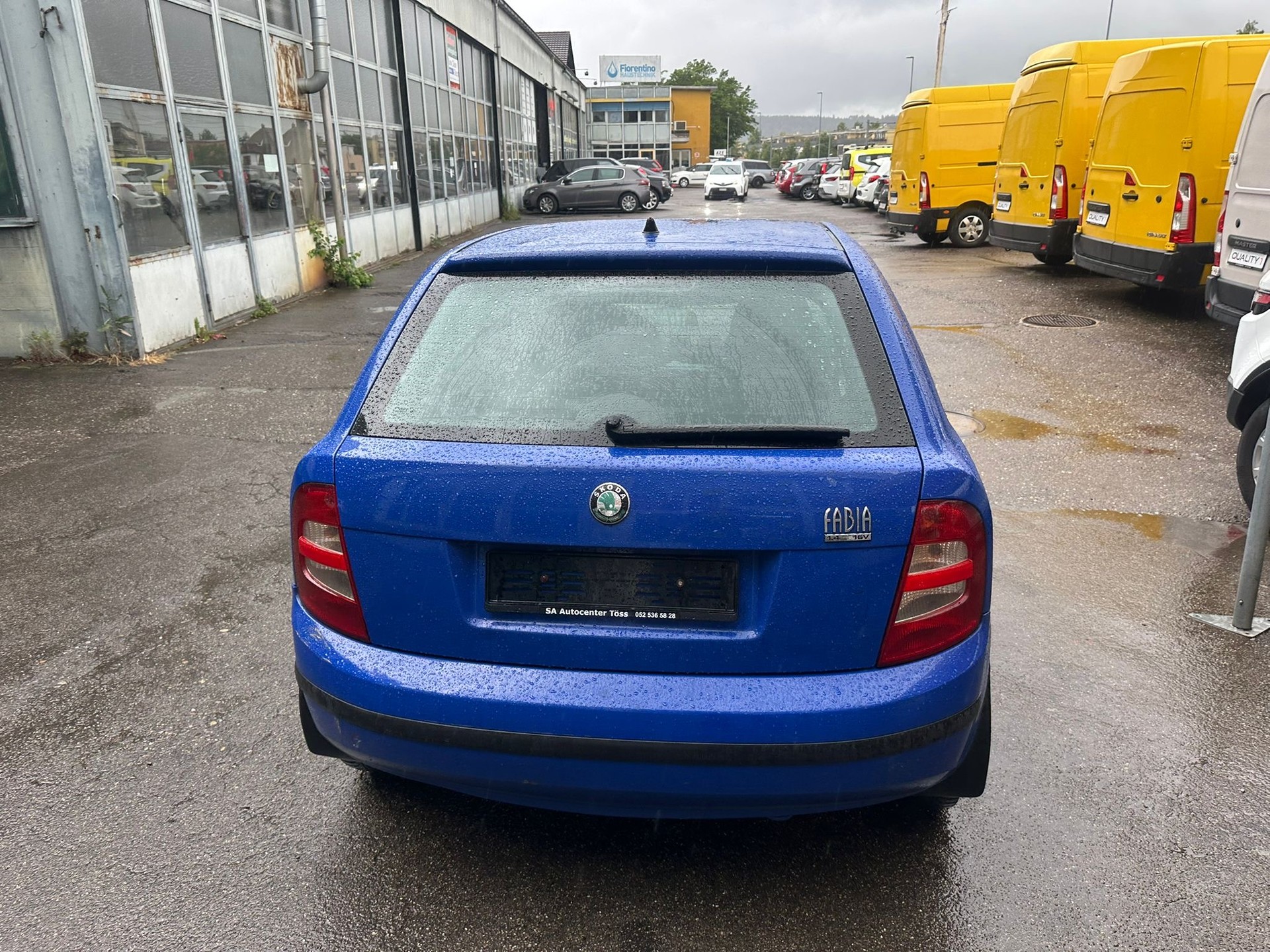 SKODA Fabia 1.4 16V Elegance-image-4