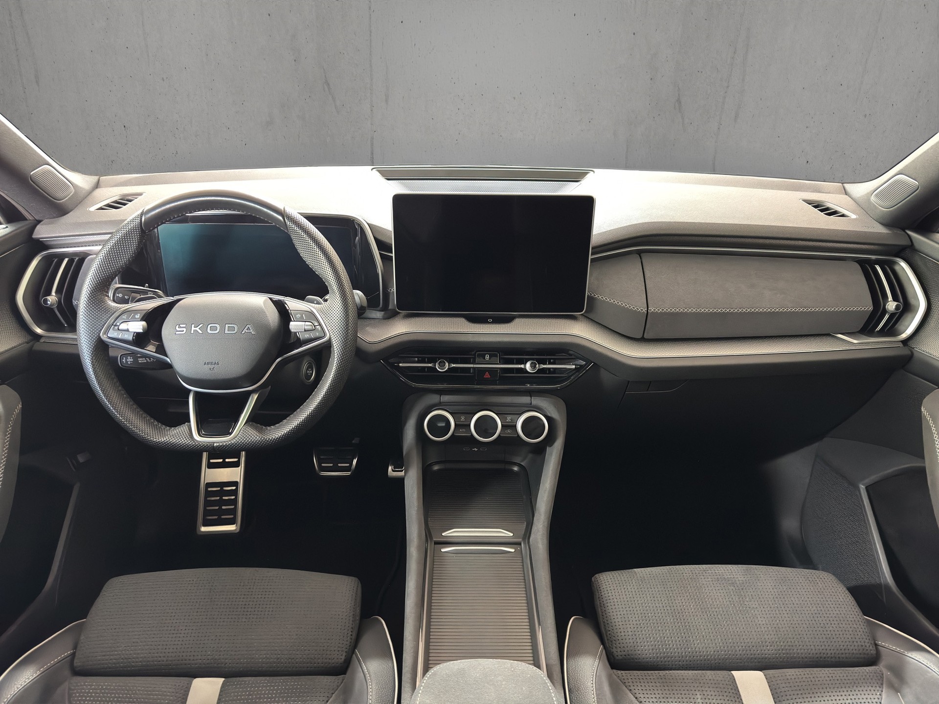 SKODA Kodiaq 2.0 TDI Sportline "Panodach-Matrix-Winter Paket"-image-12